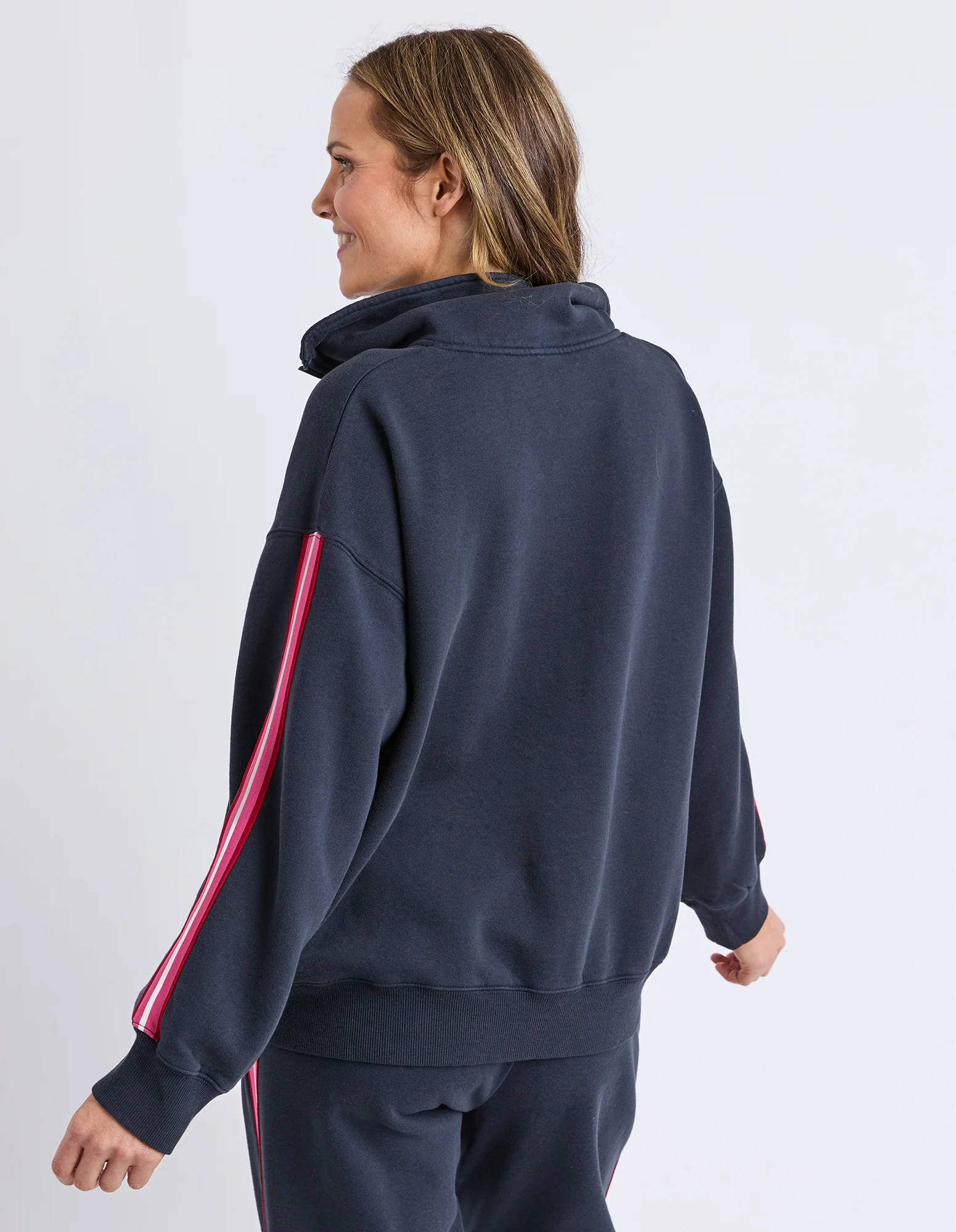 Lover 1/4 Zip Navy - Image 6