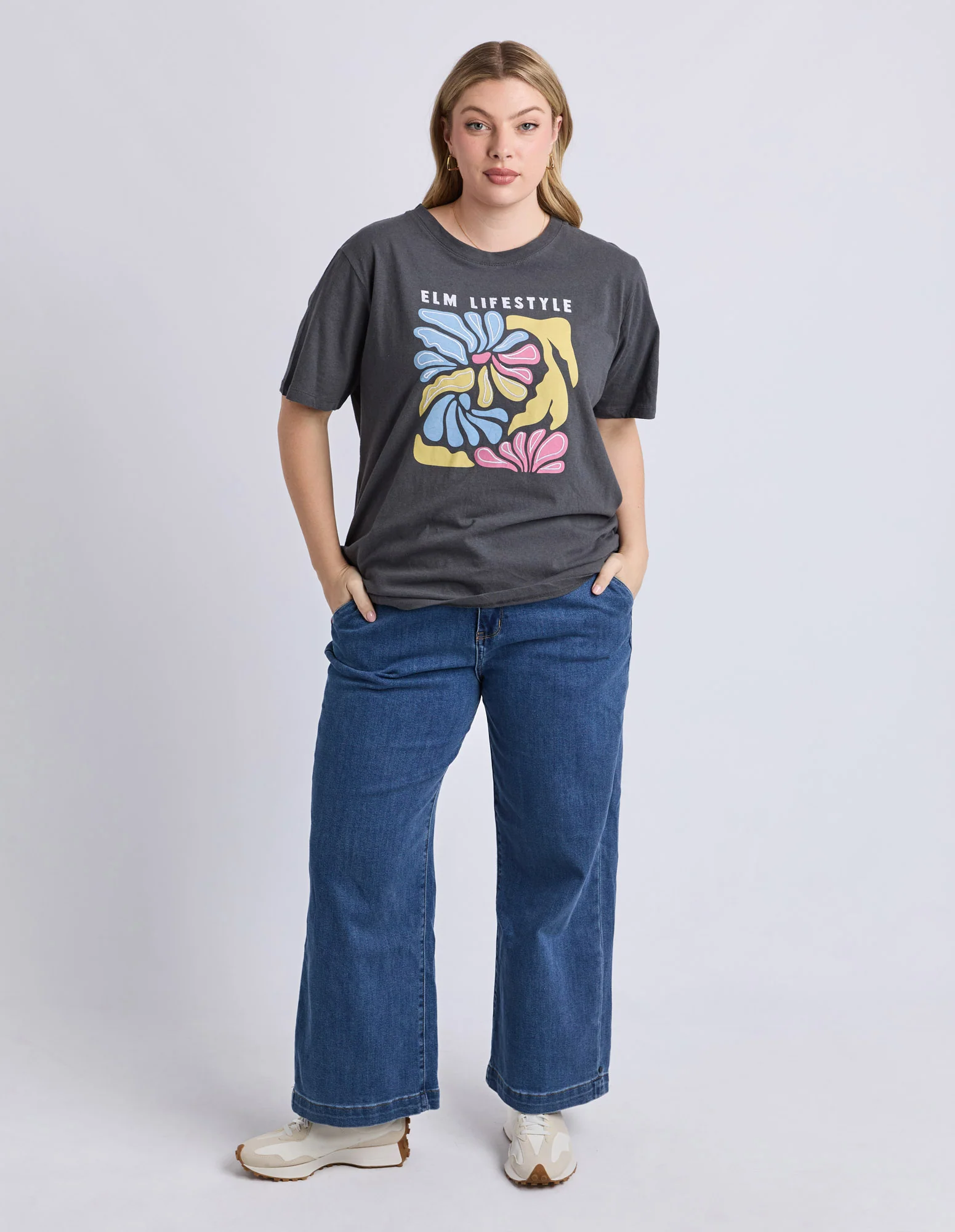Lulu Tee Washed Black - Image 17