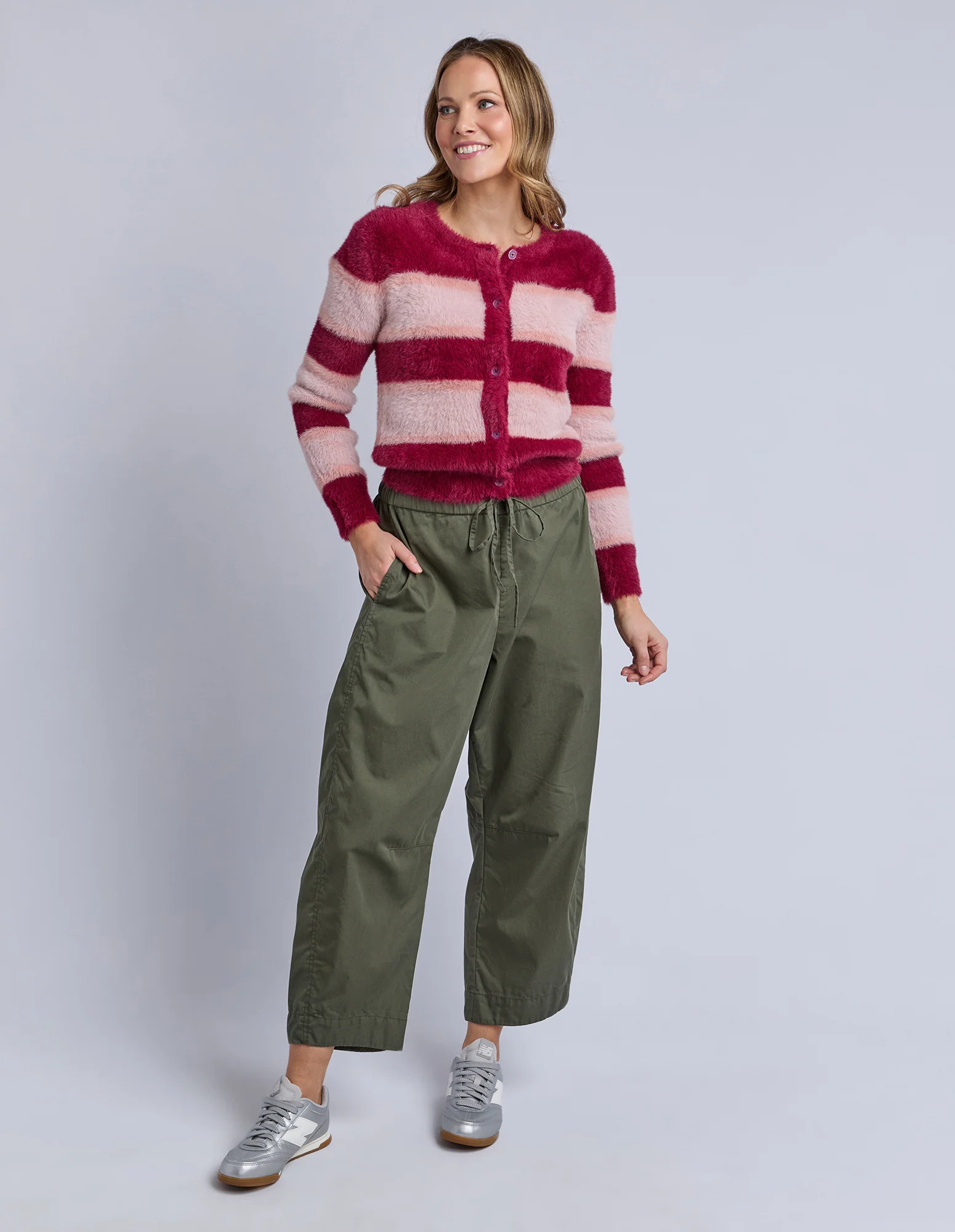 Lund Barrel Leg Pant Basil - Image 12