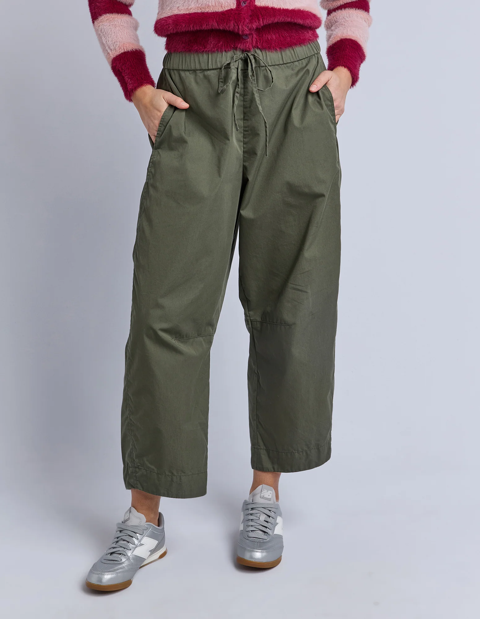 Lund Barrel Leg Pant Basil - Image 13