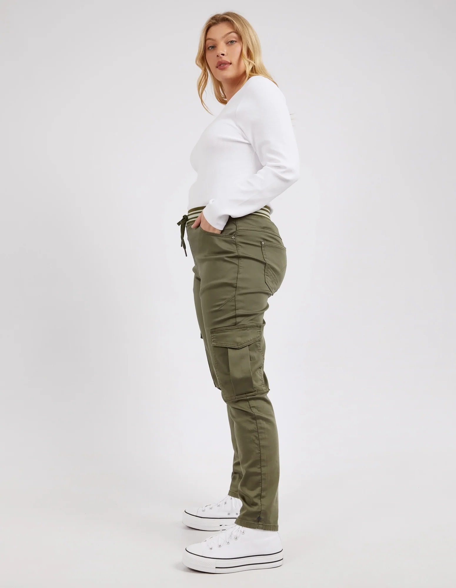 Margo Cargo Jogger Four Leaf Clover - Image 9
