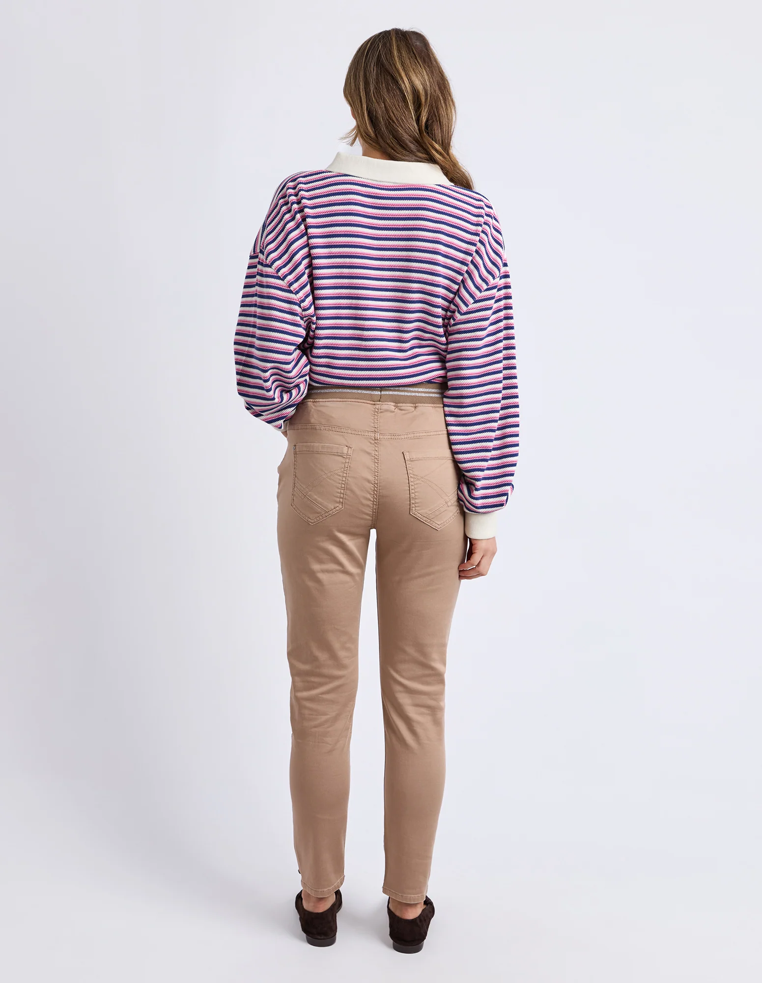 Margo Jogger Timeless Taupe - Image 4