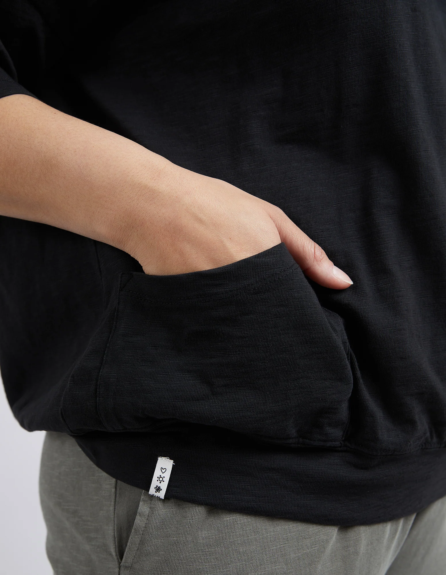 Mazie Sweat Black - Image 10