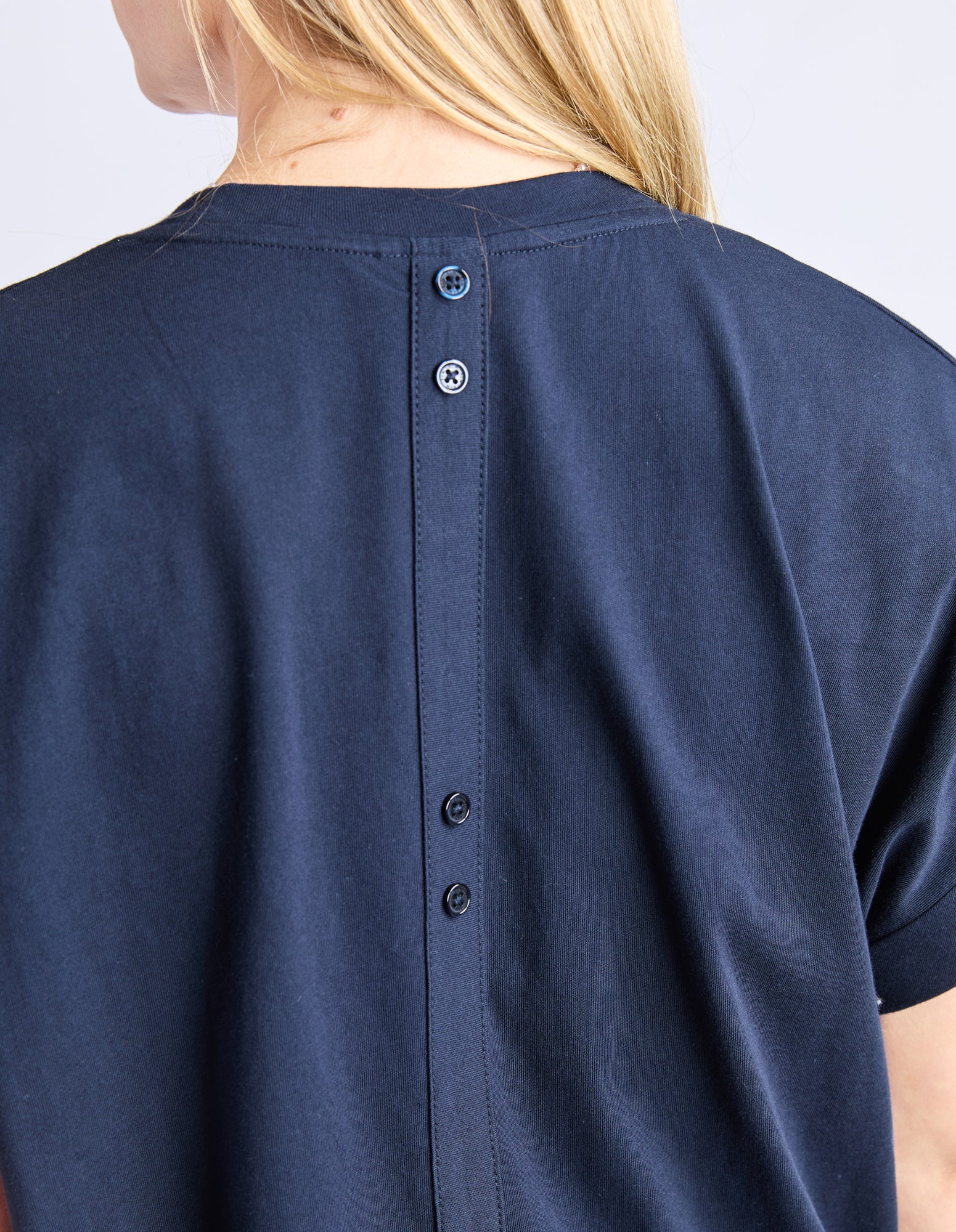 Mckinley Tee Navy - Image 5