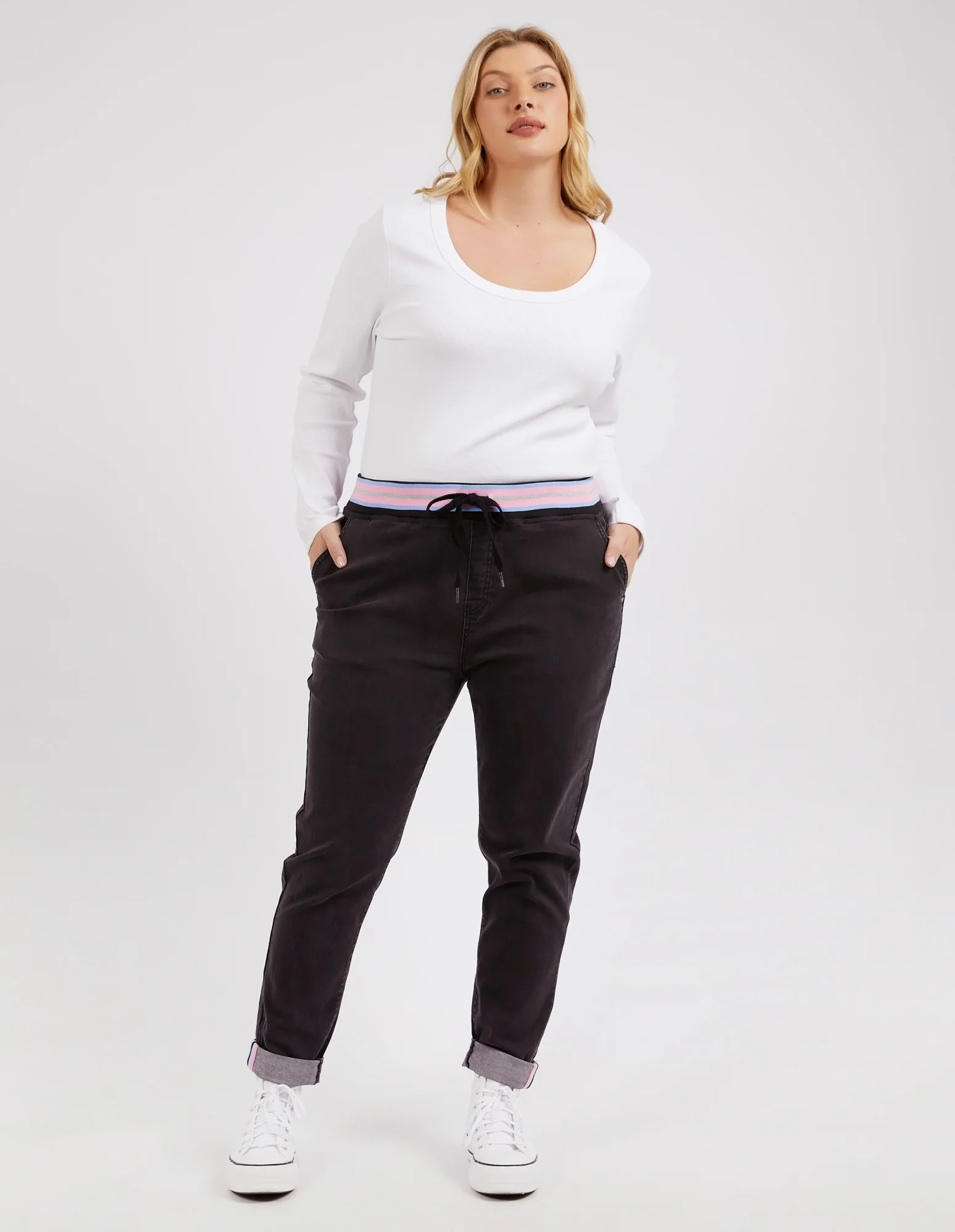 Melody Denim Jogger Washed Black - Image 9