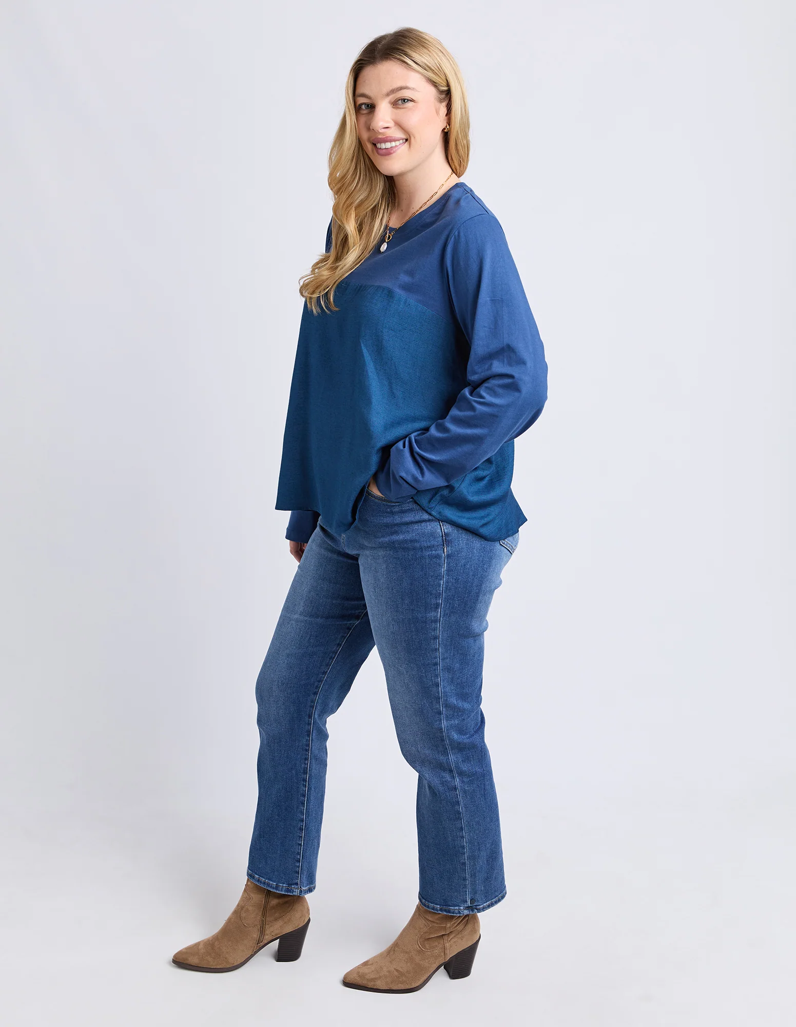 Melrose Long Sleeve Top Classic Navy - Image 12