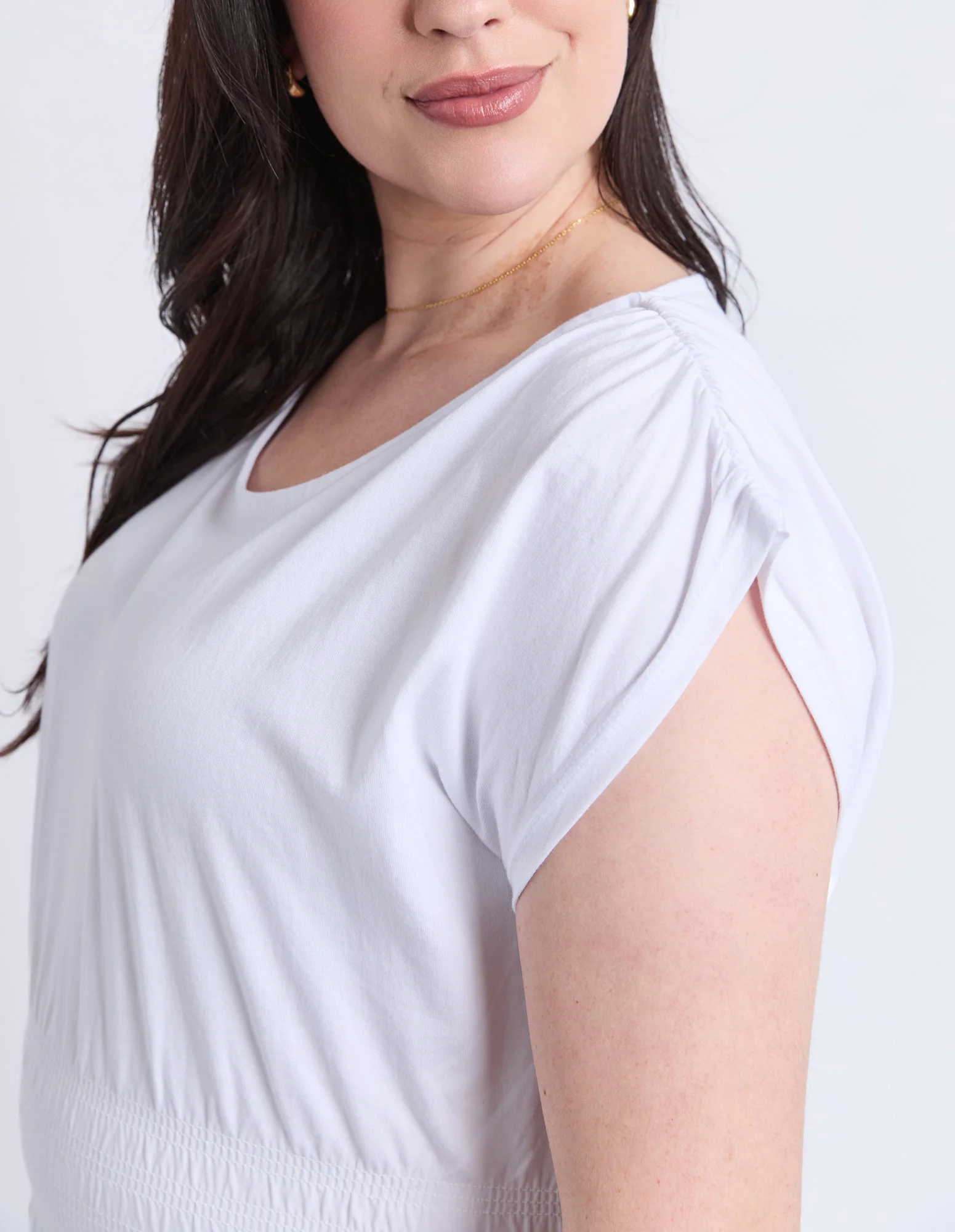 Nelle Tee White - Image 10