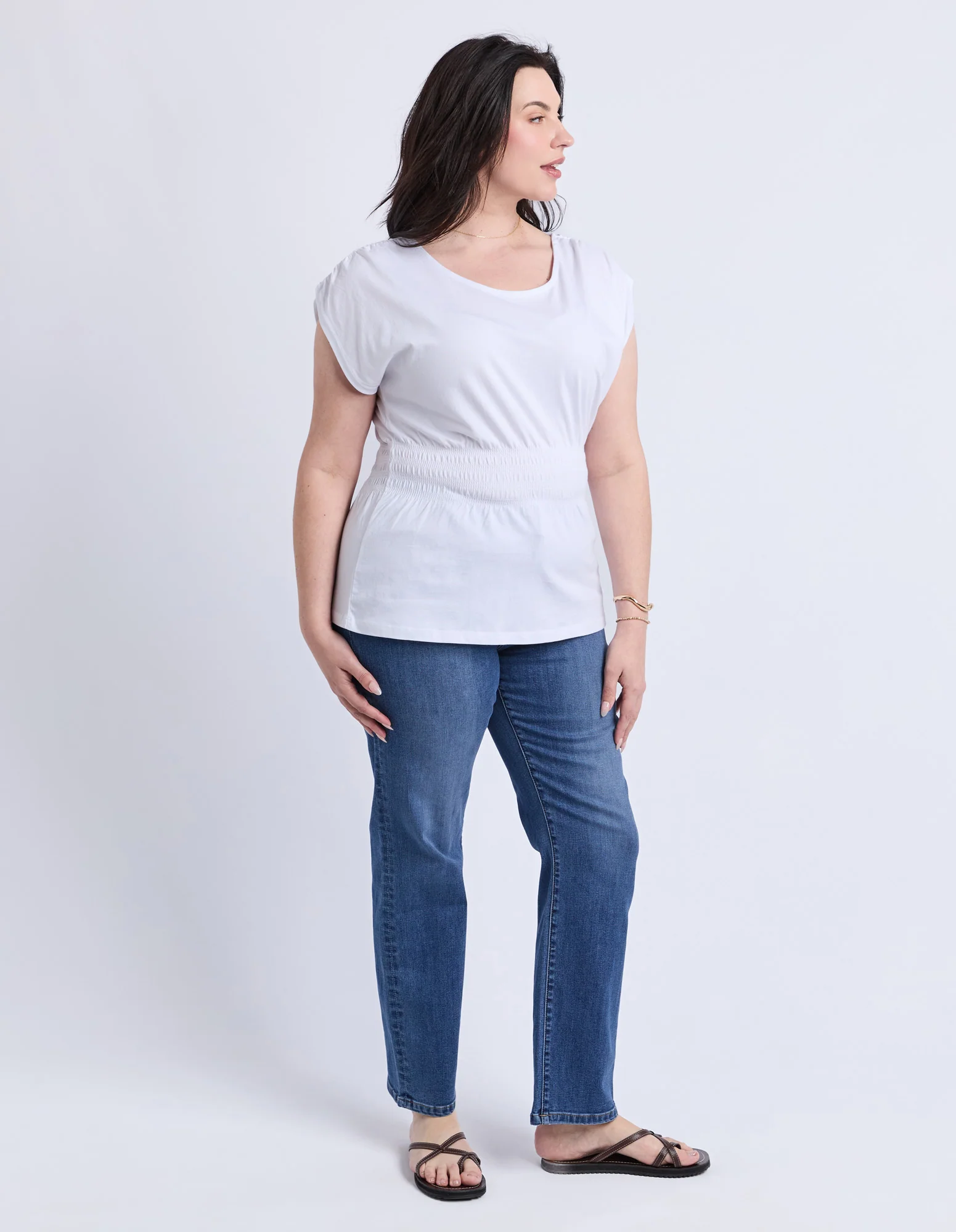 Nelle Tee White - Image 11