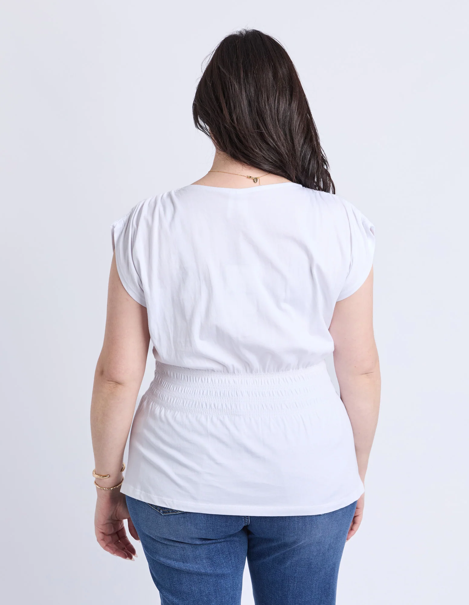 Nelle Tee White - Image 8