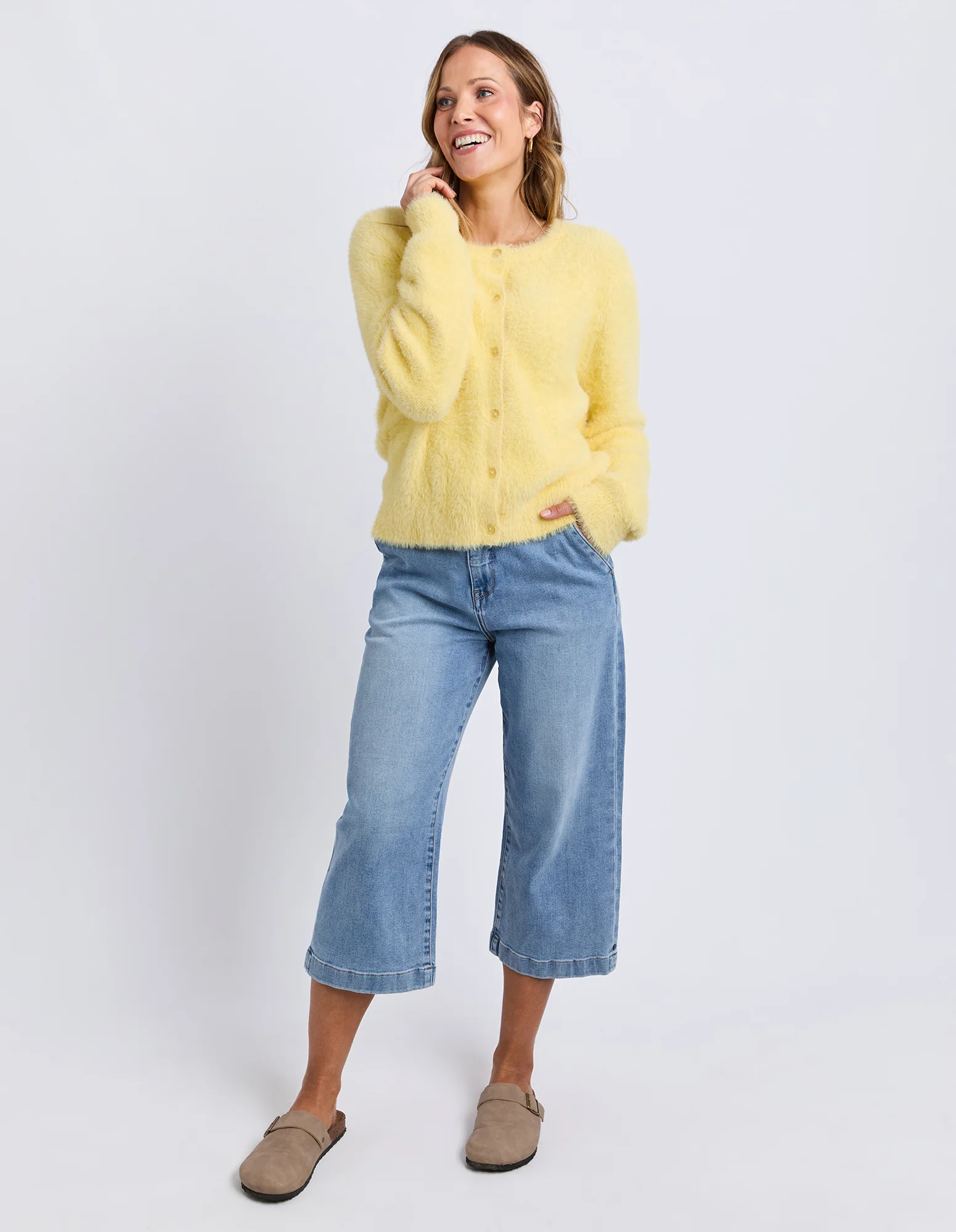 Paris Cardigan Pale Lemon - Image 3