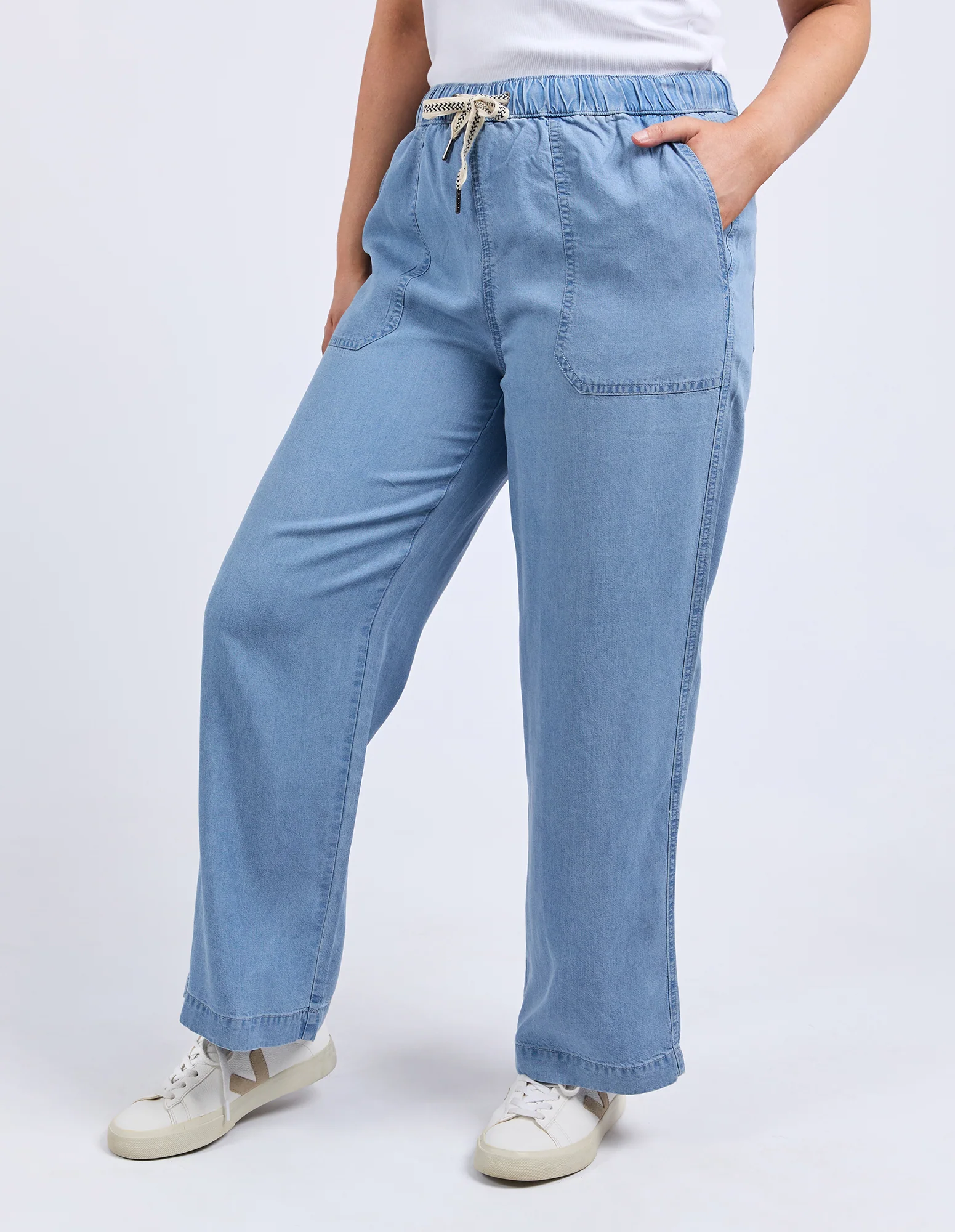 Payton Chambray Pant Mid Blue Wash - Image 4