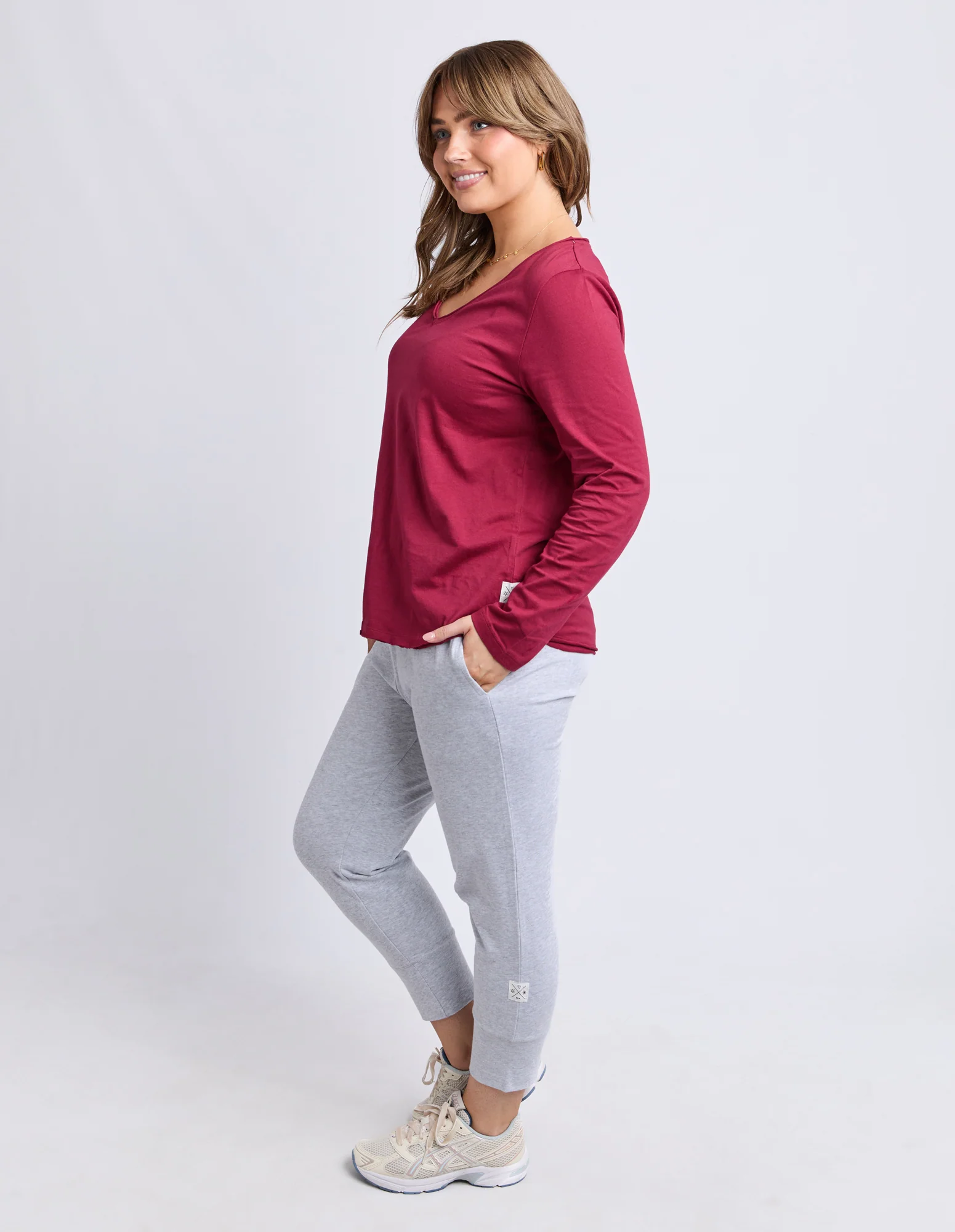 Pima Long Sleeve Vee Tee Maroon - Image 11