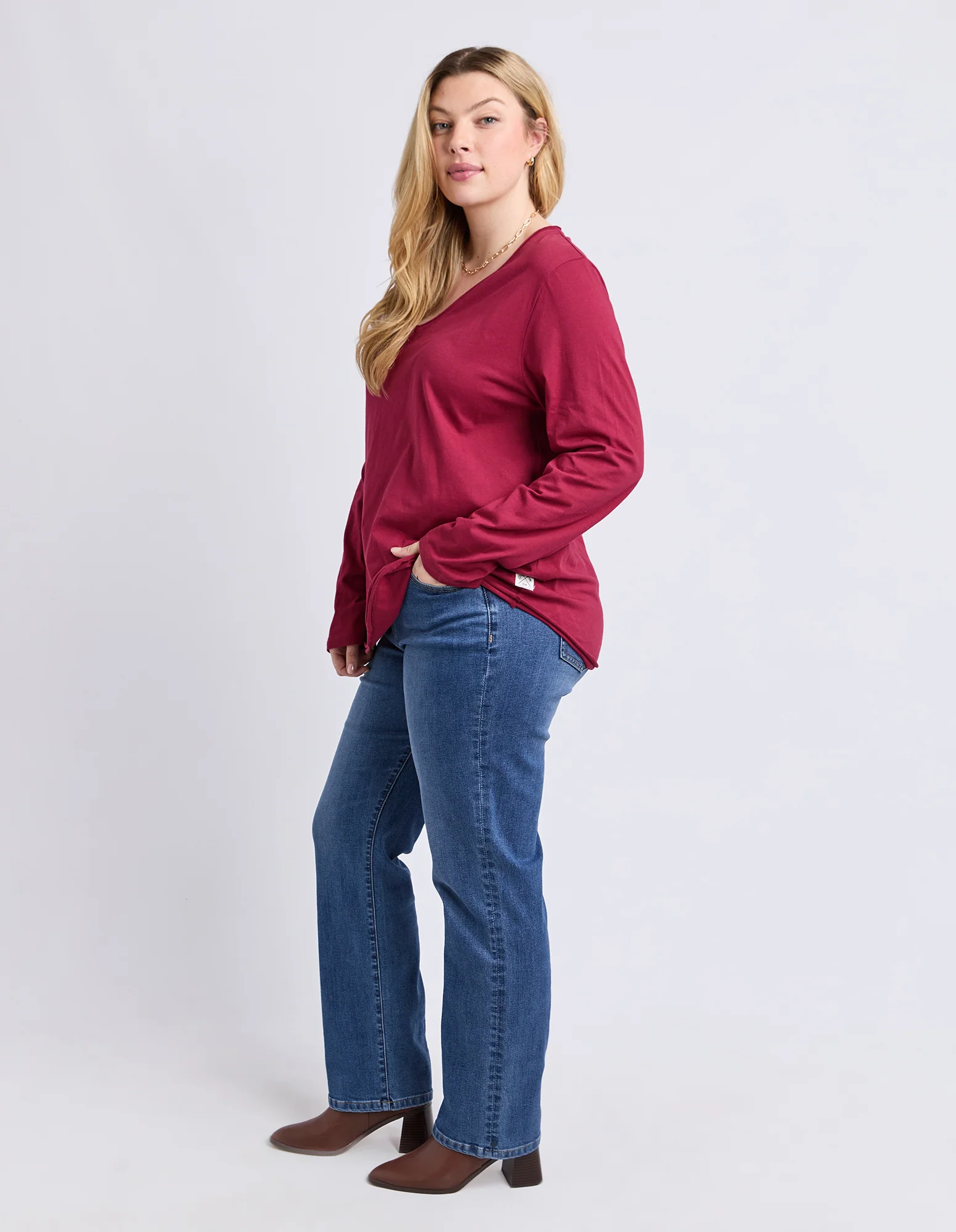 Pima Long Sleeve Vee Tee Maroon - Image 12