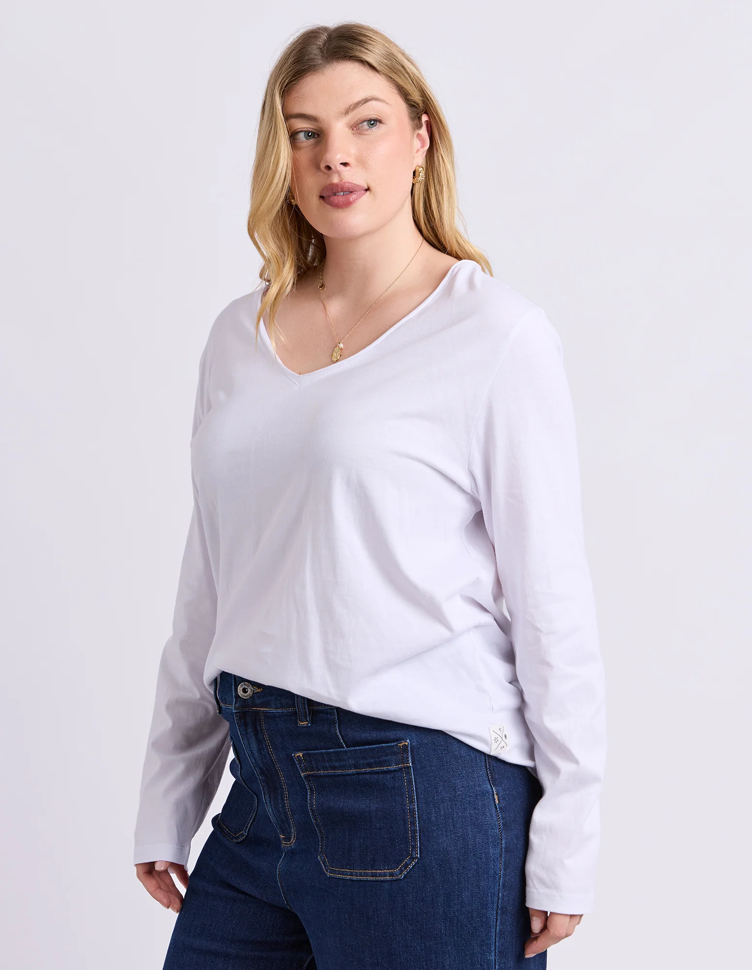 Pima Long Sleeve Vee Tee White - Image 4