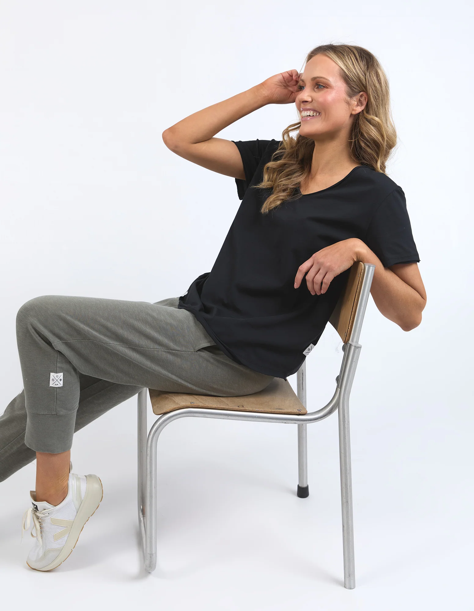 Pima Vee Tee Black - Image 6