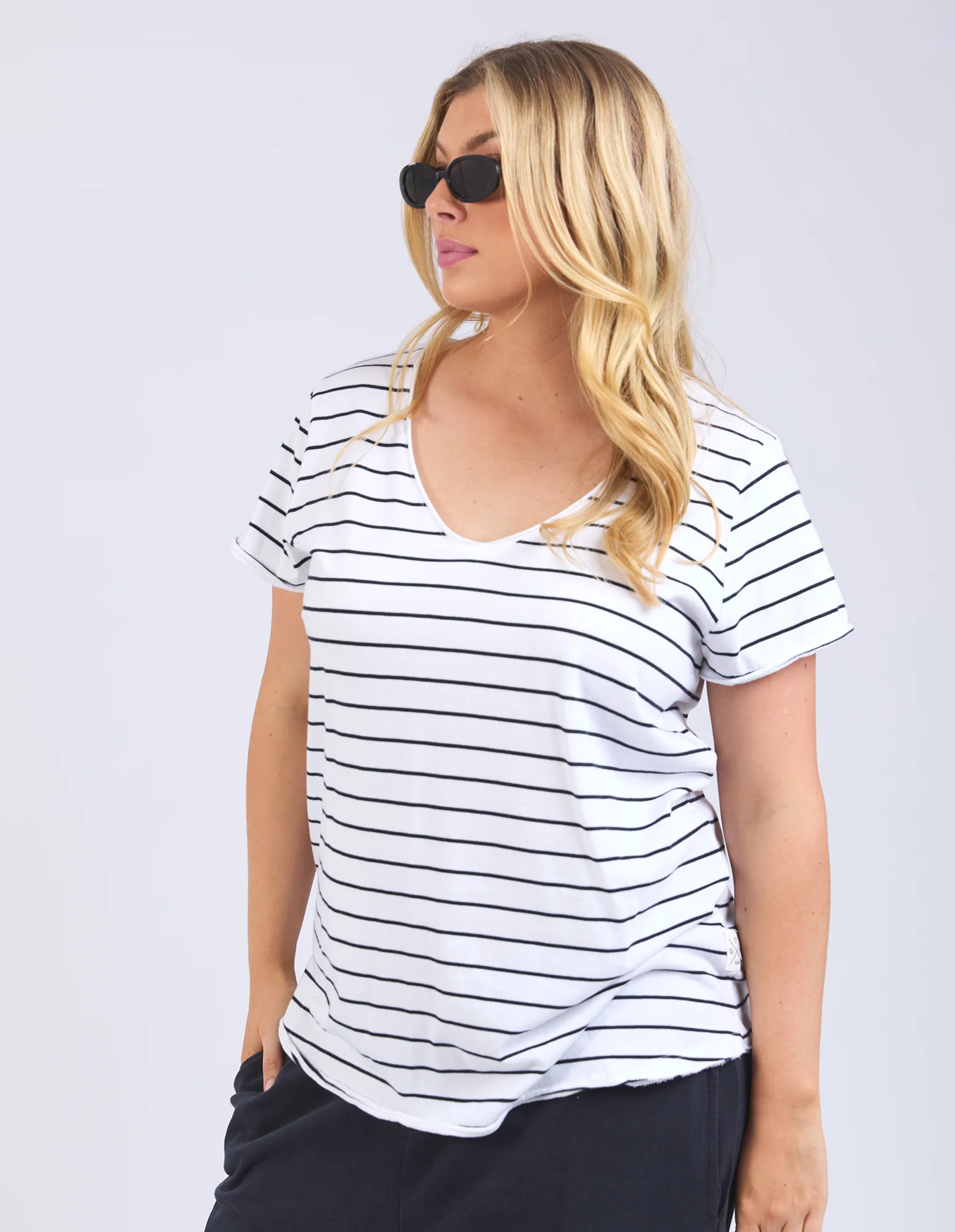 Pima Stripe Vee Tee White & Navy - Image 10