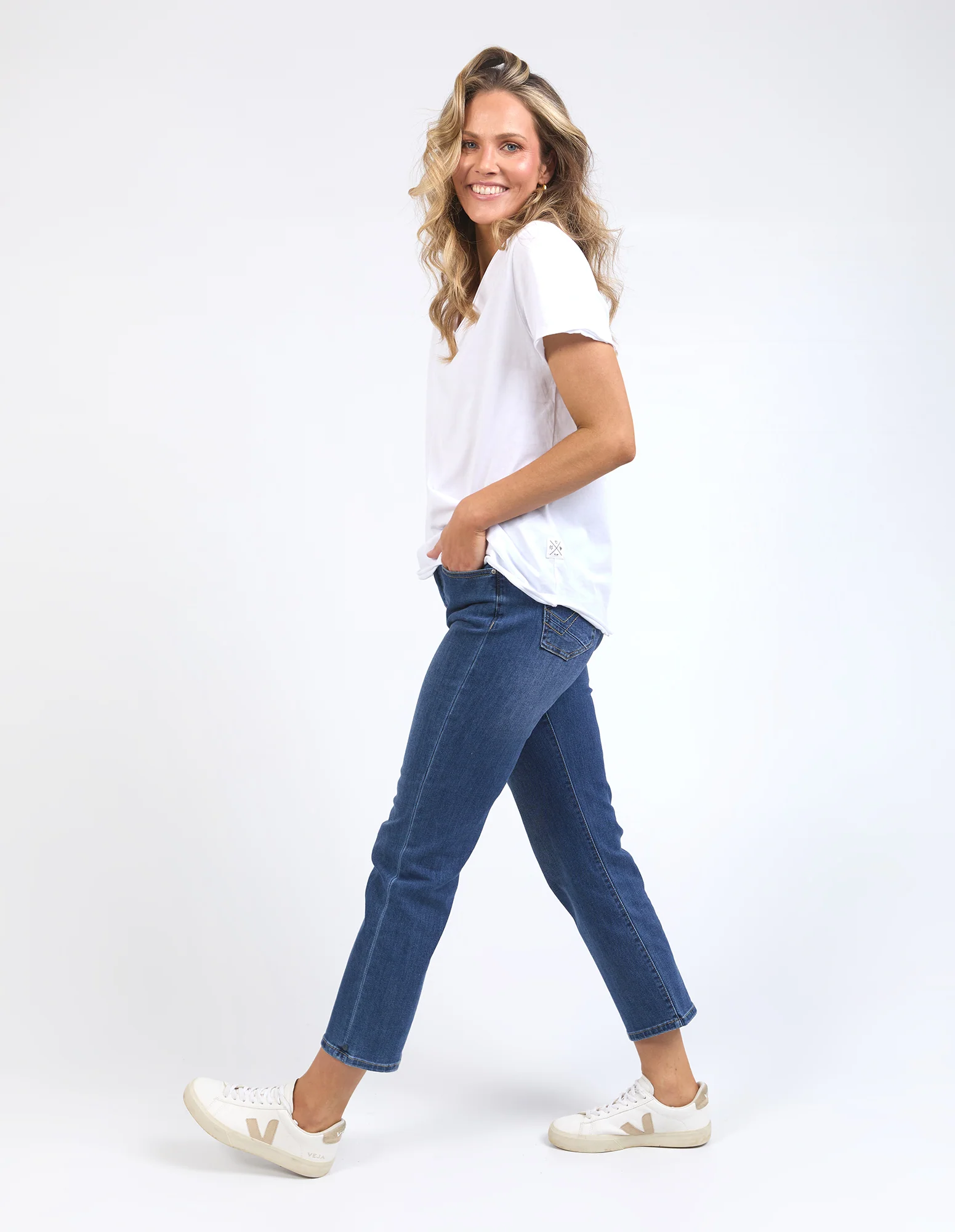 Pima Vee Tee White - Image 5