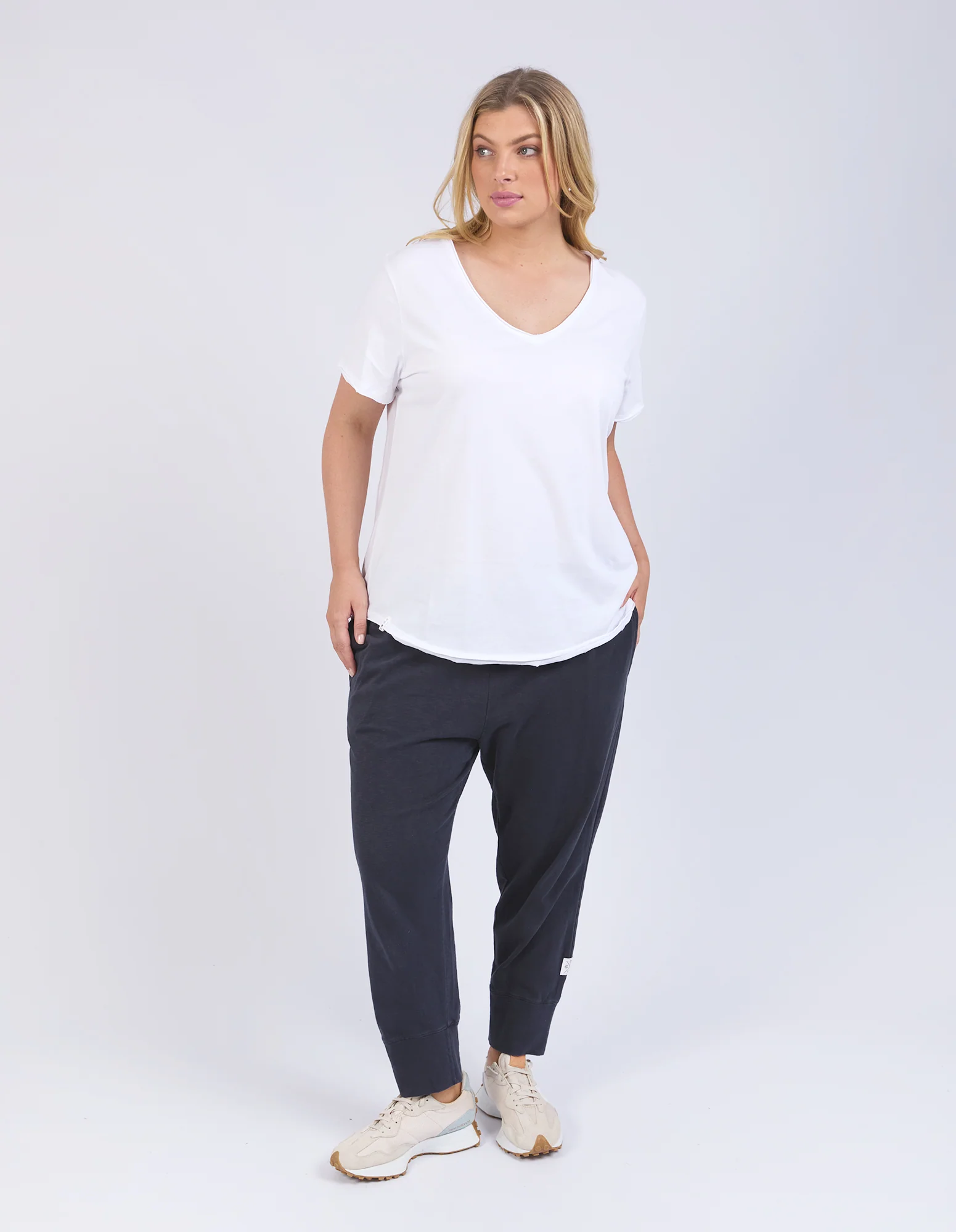 Pima Vee Tee White - Image 8