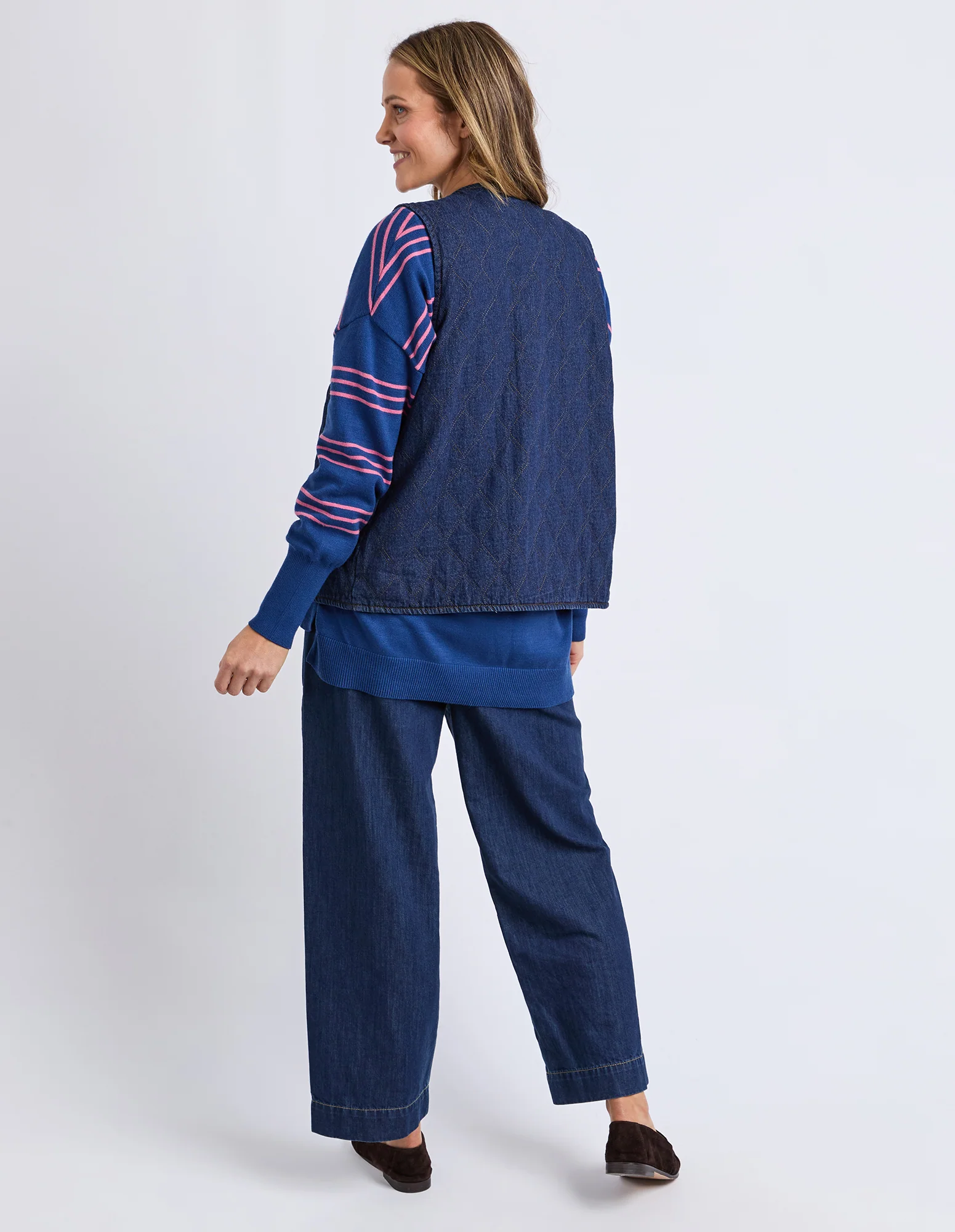 Polly Quilted Denim Vest Dark Blue - Image 3