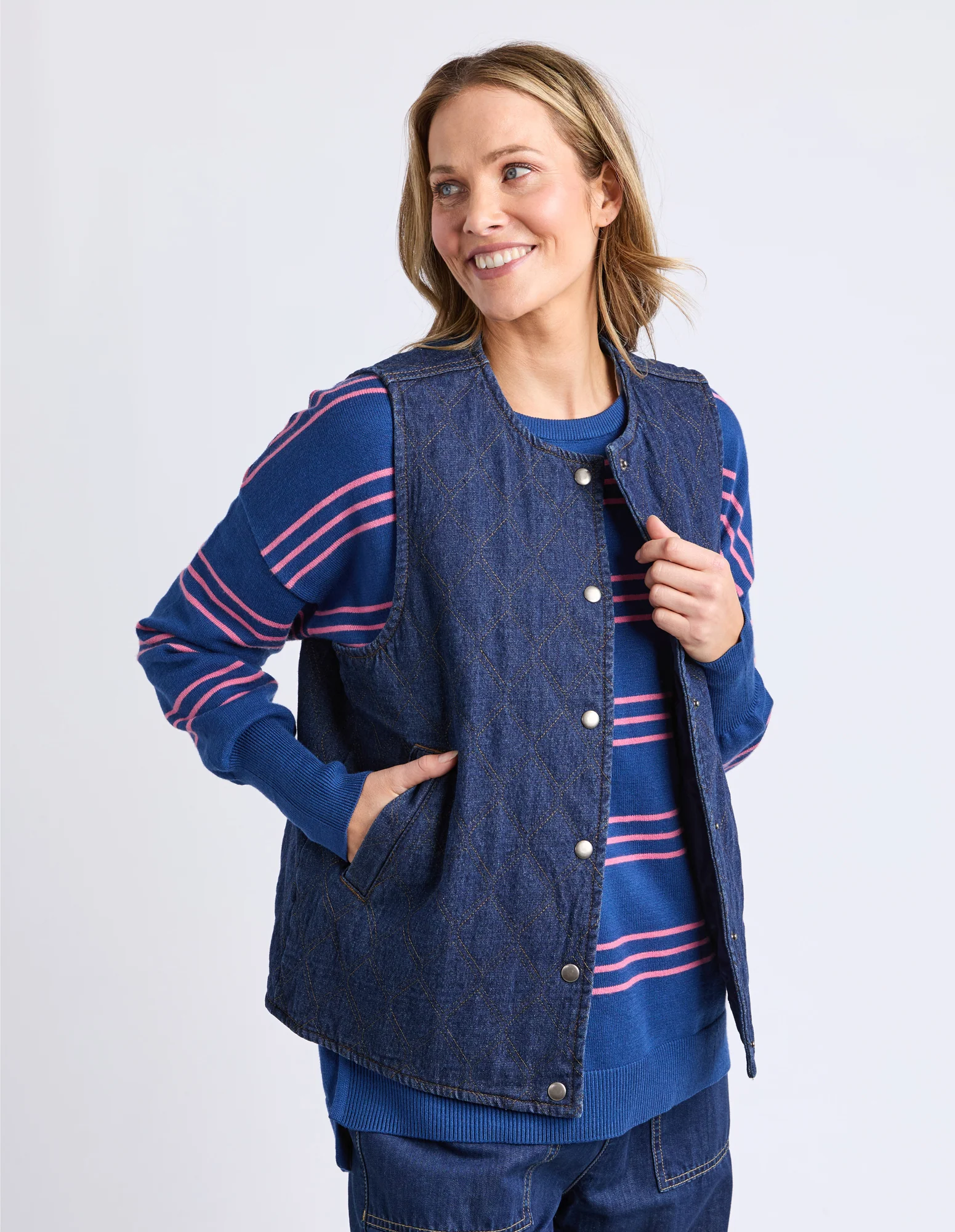 Polly Quilted Denim Vest Dark Blue - Image 4