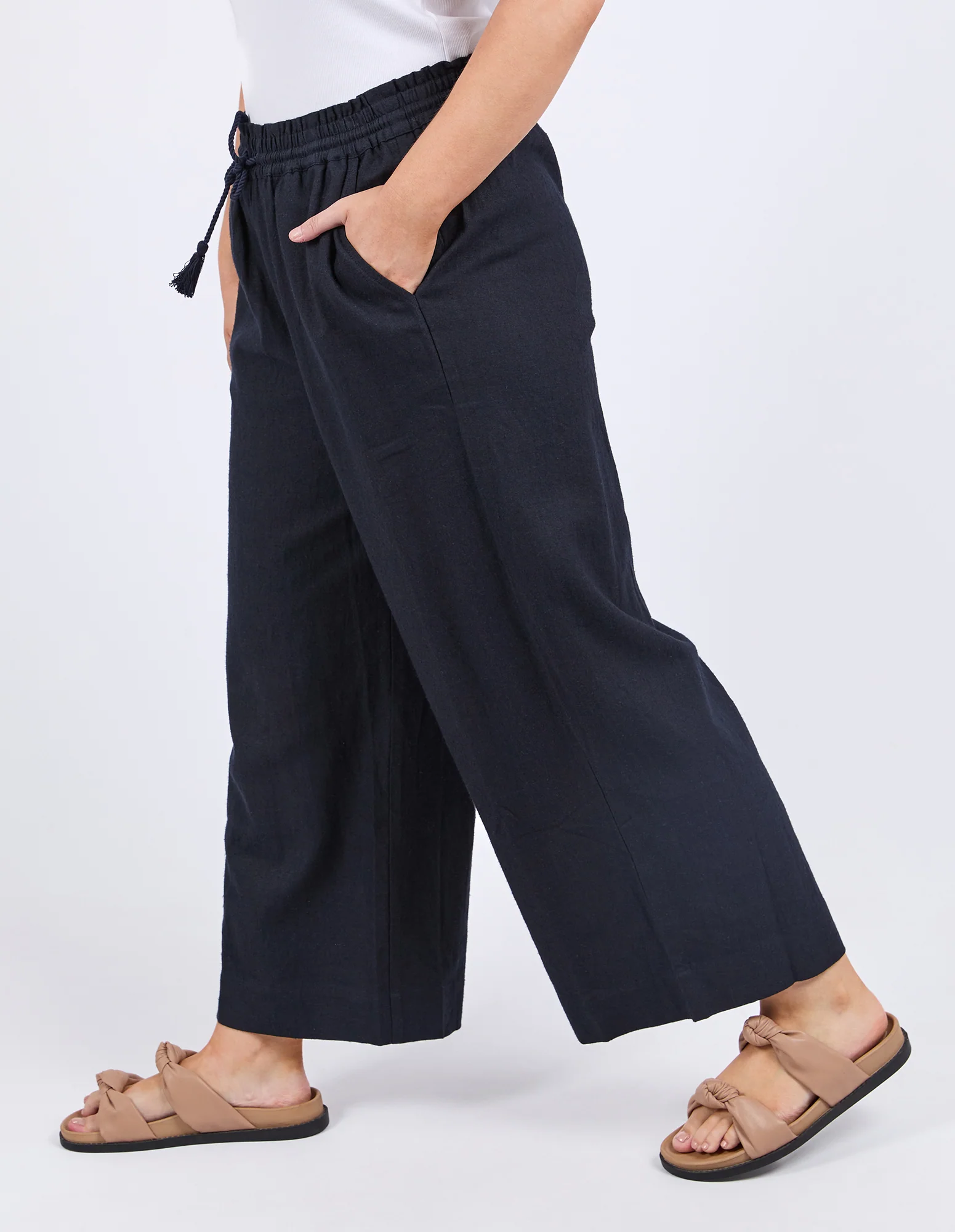 Reha Pant Dark Sapphire - Image 4