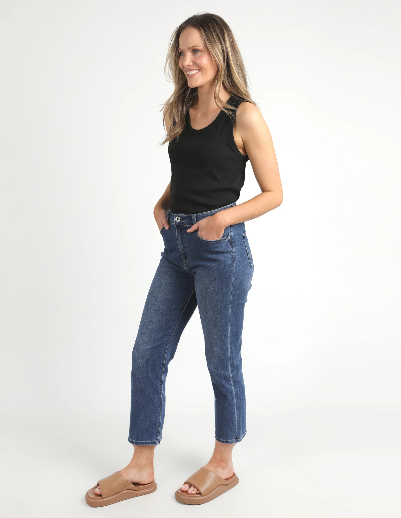 Rib Crew Tank Black - Image 4
