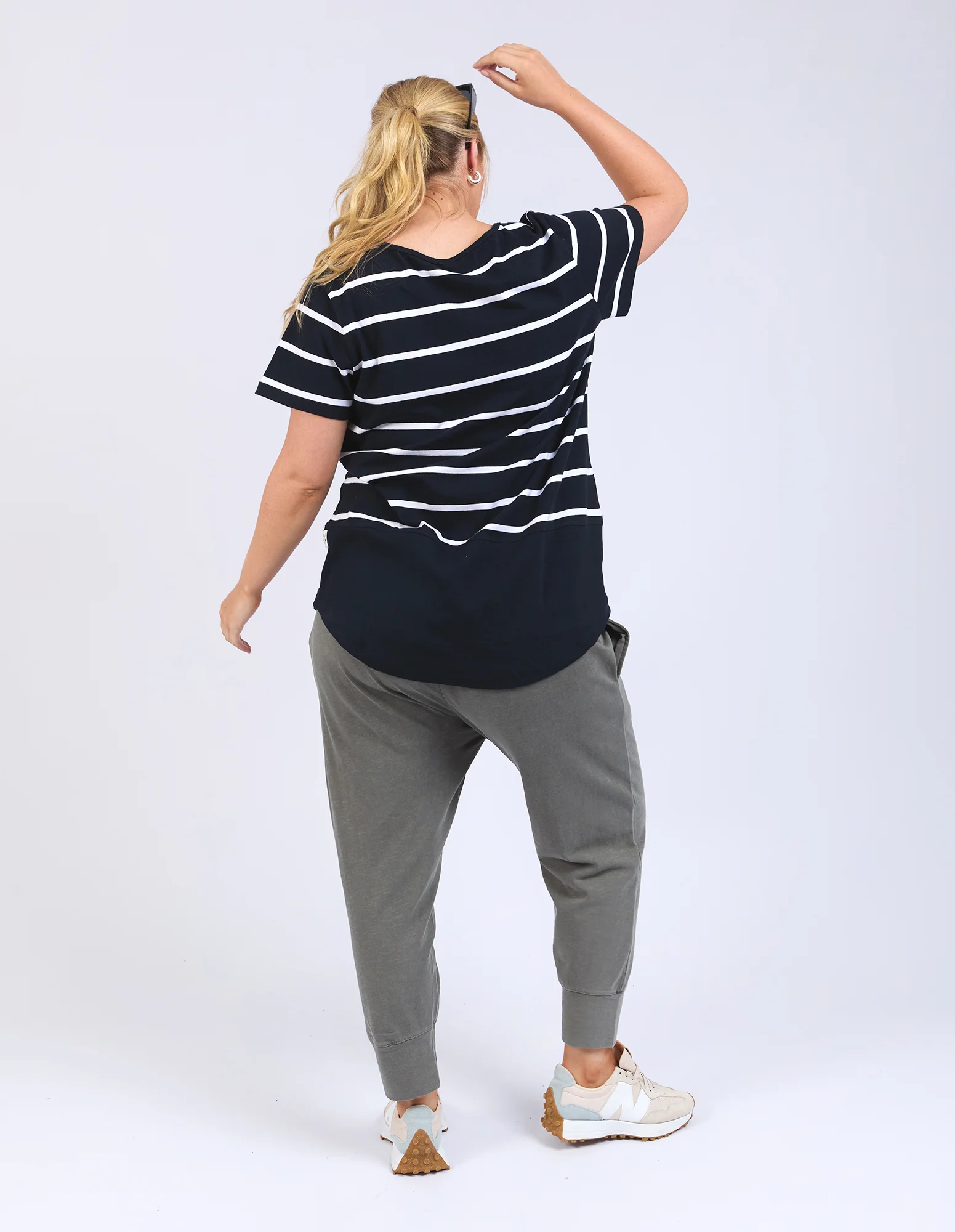 Rib Short Sleeve Tee Navy & White Stripe - Image 9