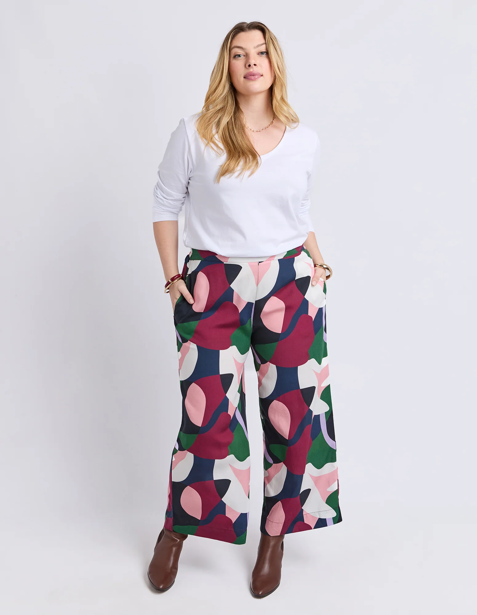Ronja Pant Abstract Print - Image 2