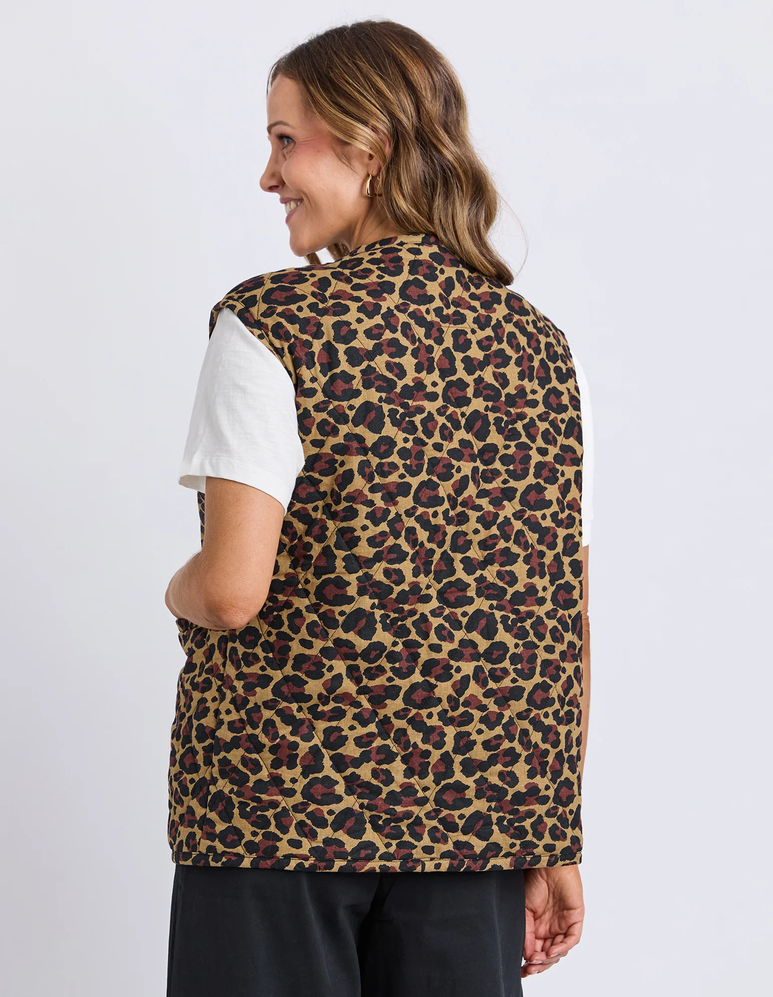 Saskia Vest Animal Print - Image 3