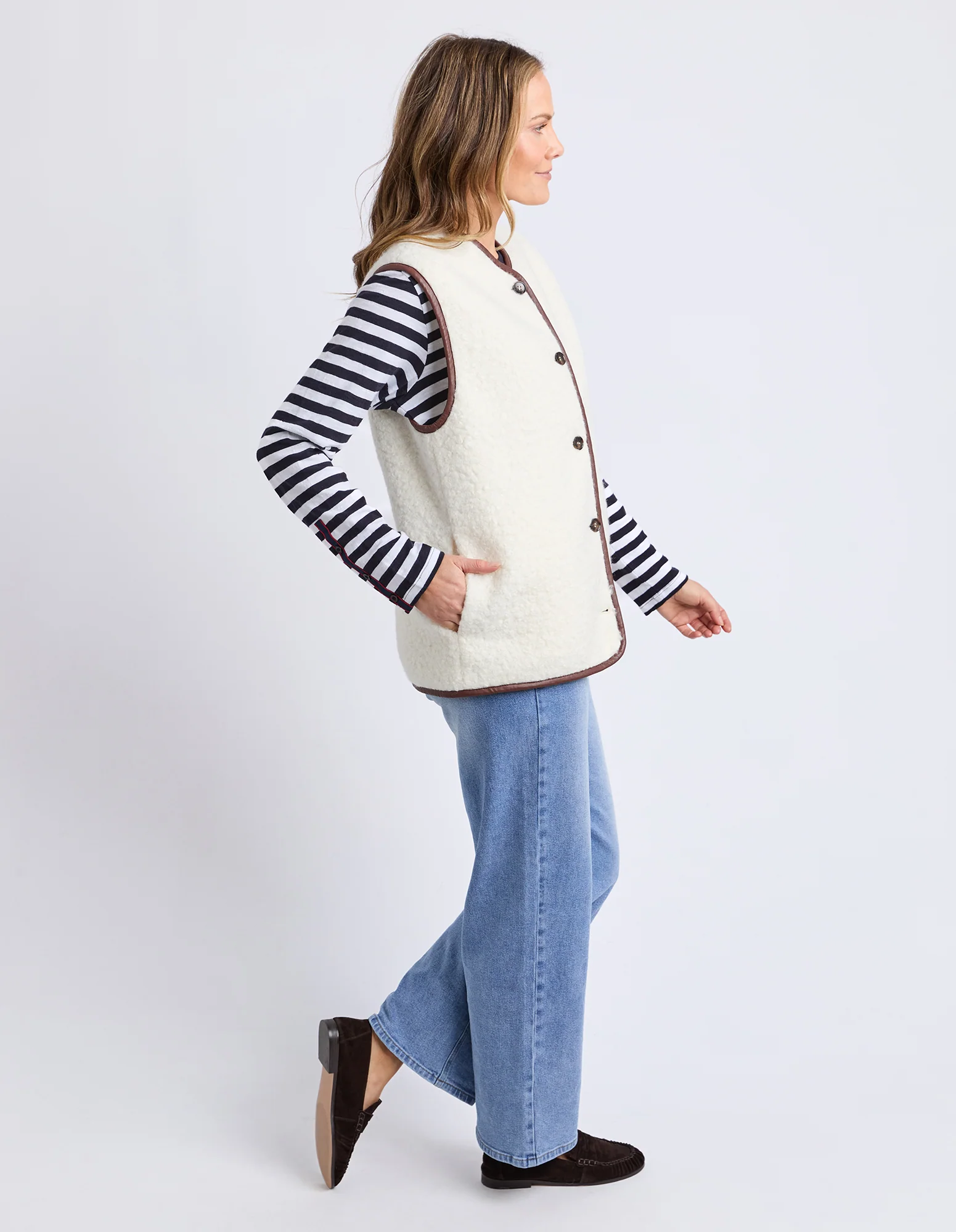 Sherling Vest Marshmellow - Image 12