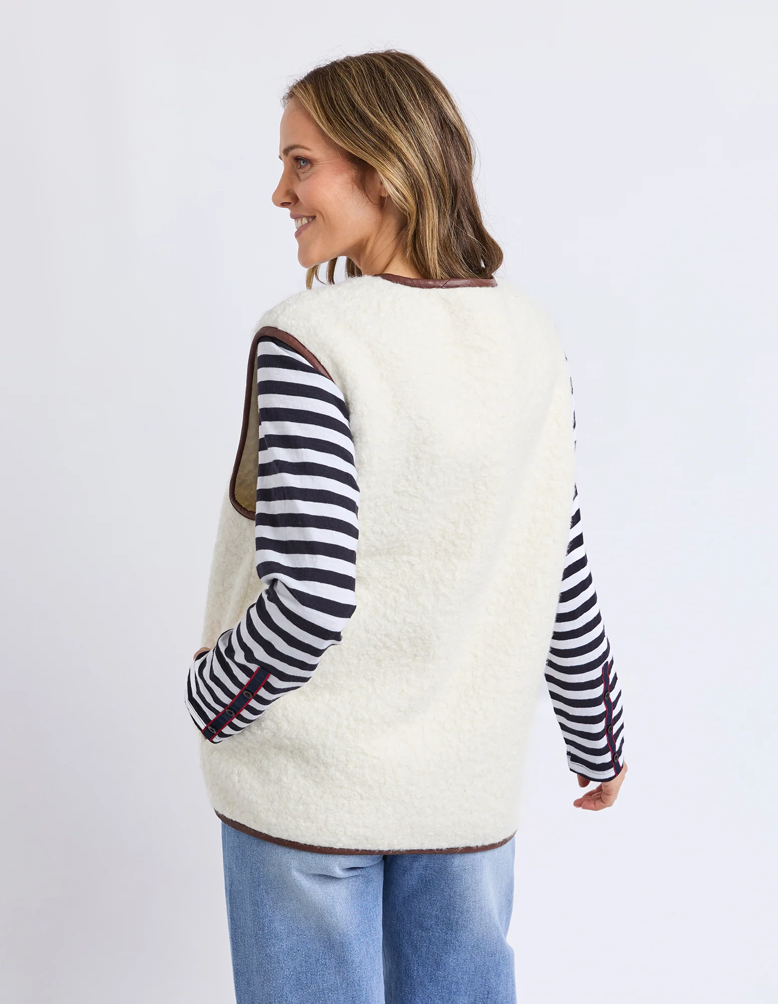 Sherling Vest Marshmellow - Image 6