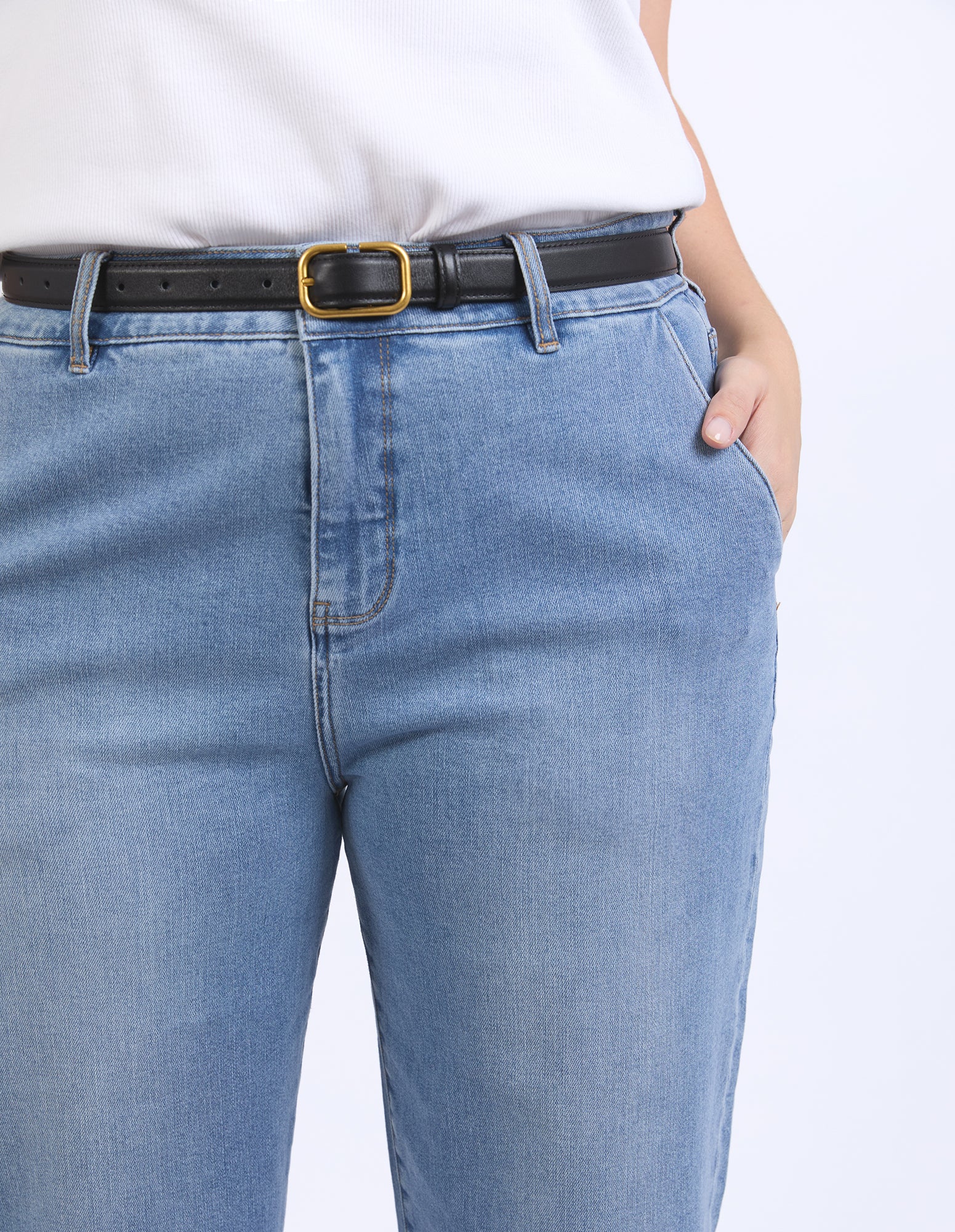 Sidney Cropped Wide Leg Jean Light Blue Wash - Image 11