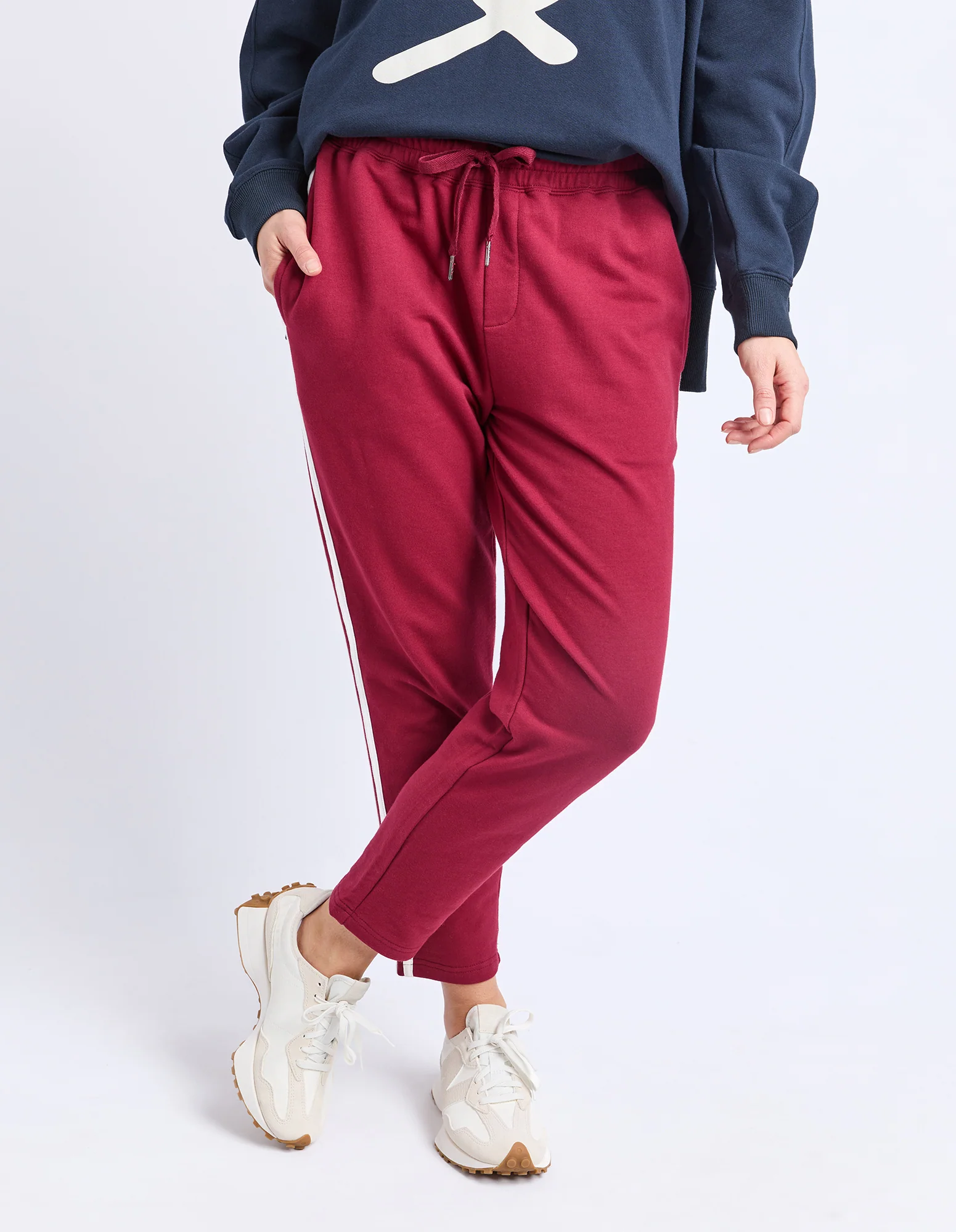 Sigrid Lounge Pant Maroon - Image 13