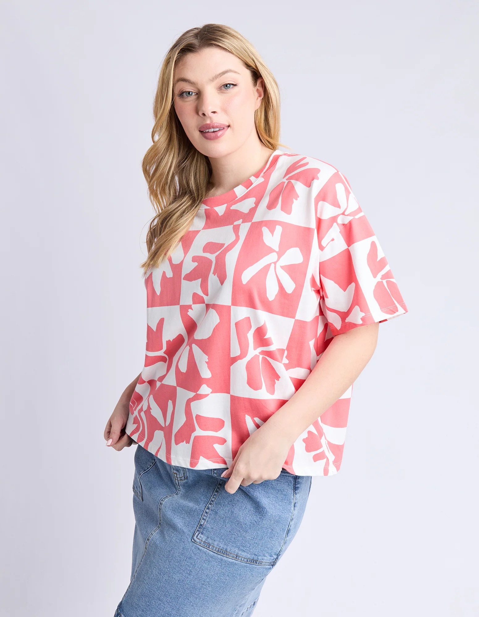 Splice Tee Pink and White - Image 5