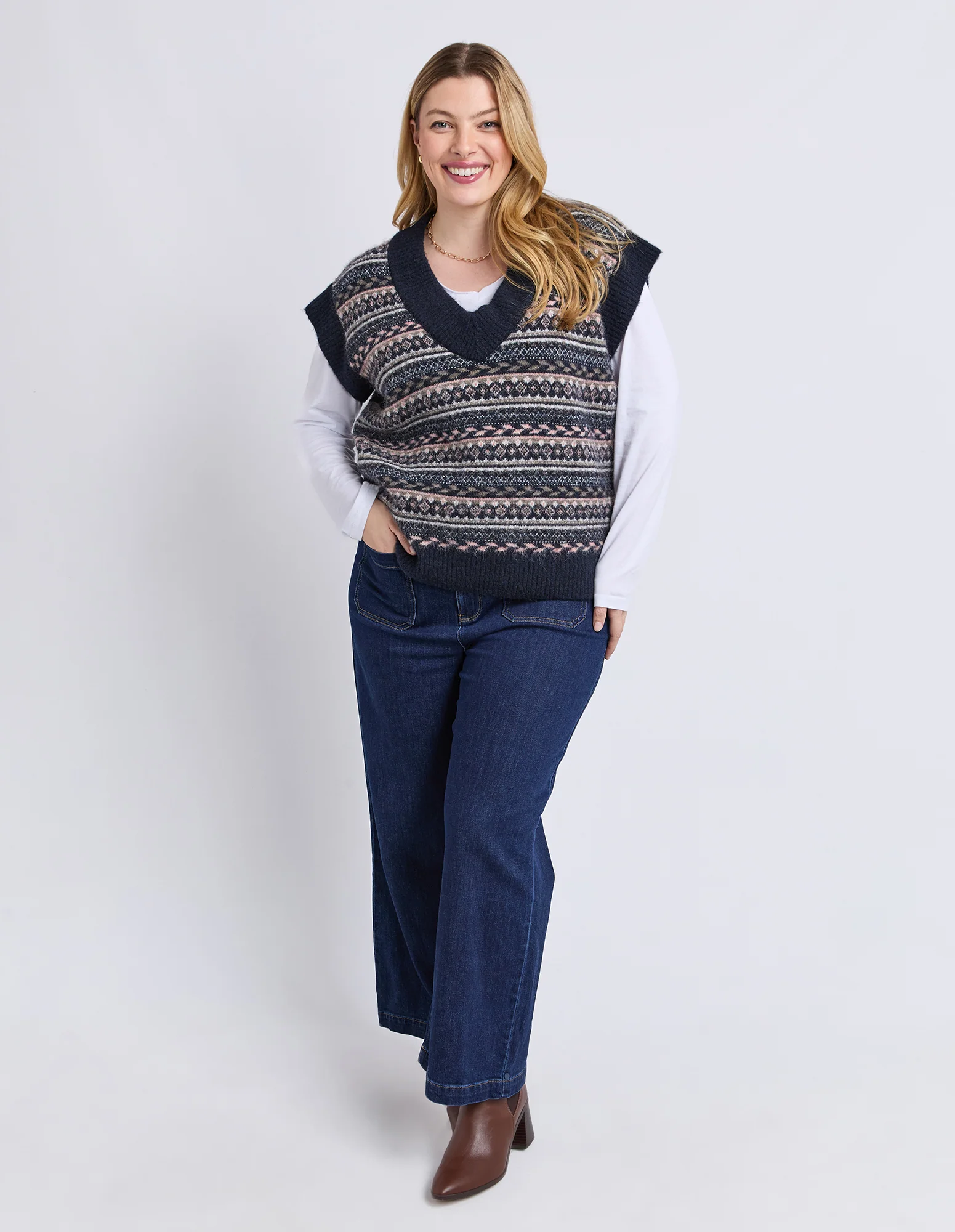 Storm Vest Navy - Image 2