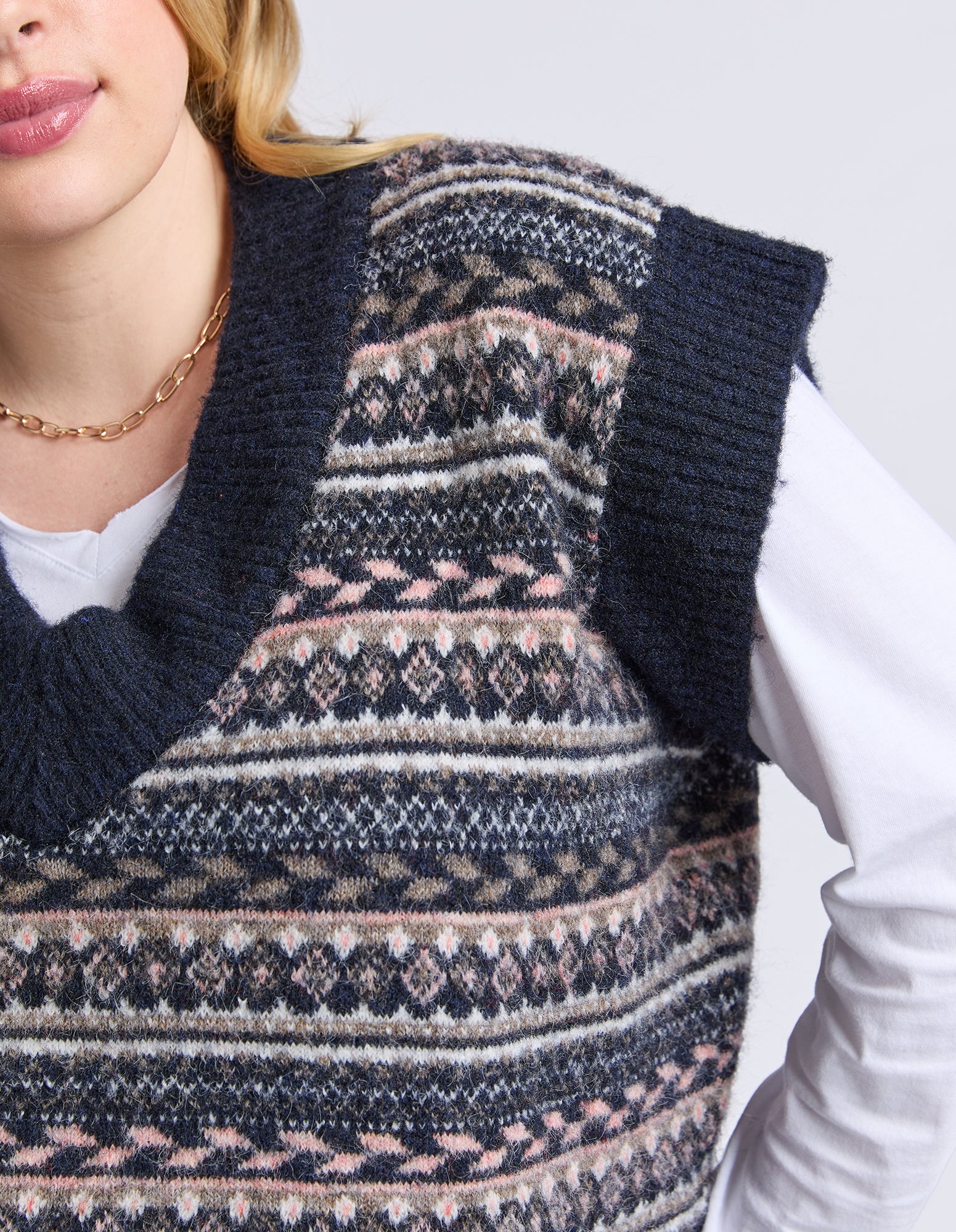 Storm Vest Navy - Image 5