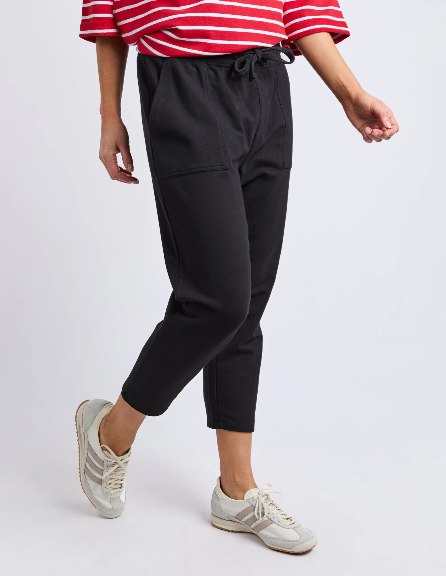 Sutton Track Pant Black - Image 10