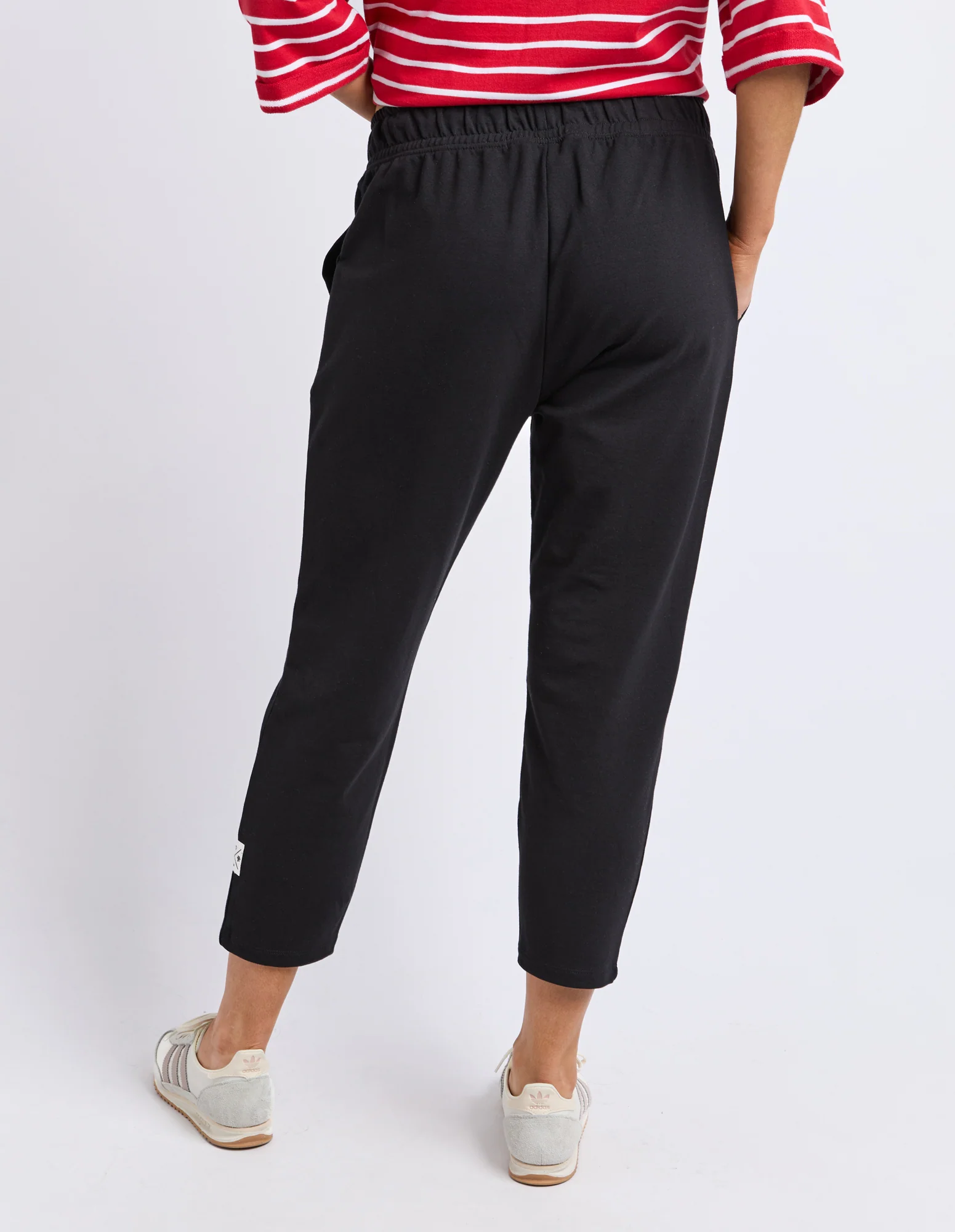 Sutton Track Pant Black - Image 11