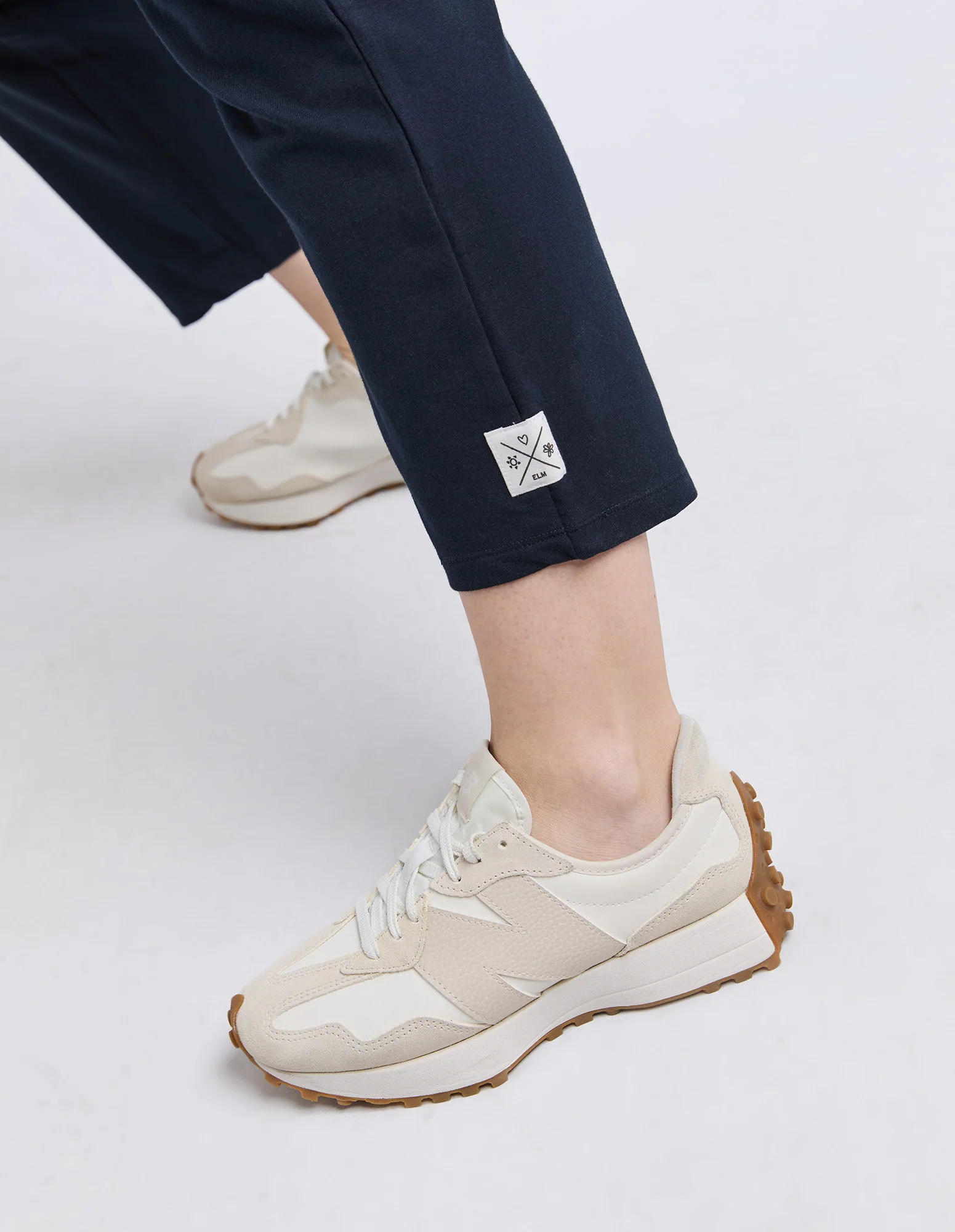 Sutton Track Pant Dark Sapphire - Image 5