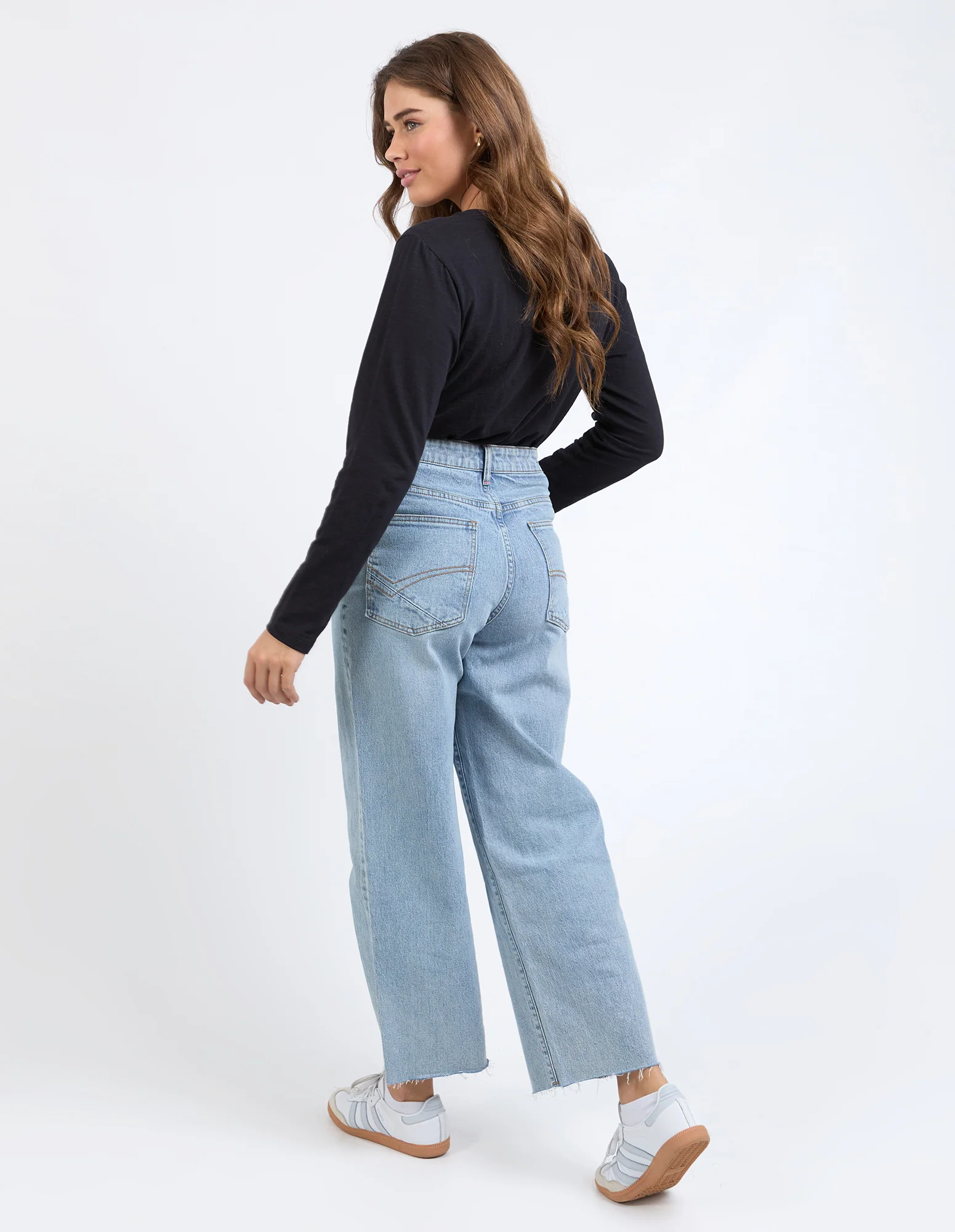 Sylvie Wide Leg Jean Light Blue Wash - Image 3