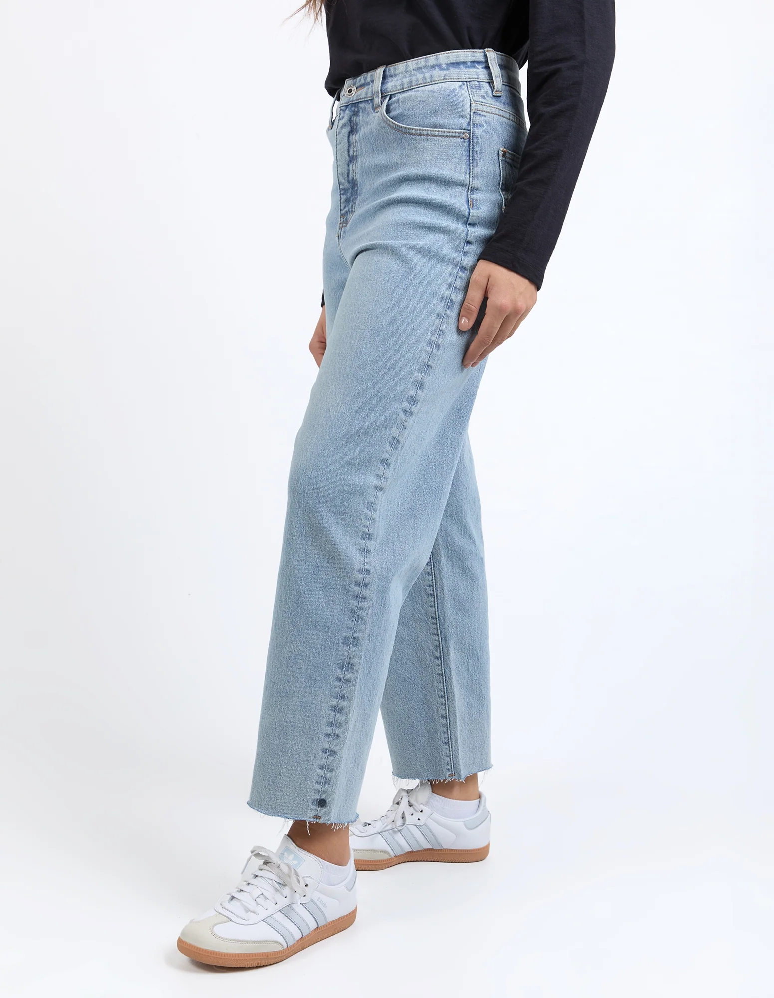 Sylvie Wide Leg Jean Light Blue Wash - Image 4