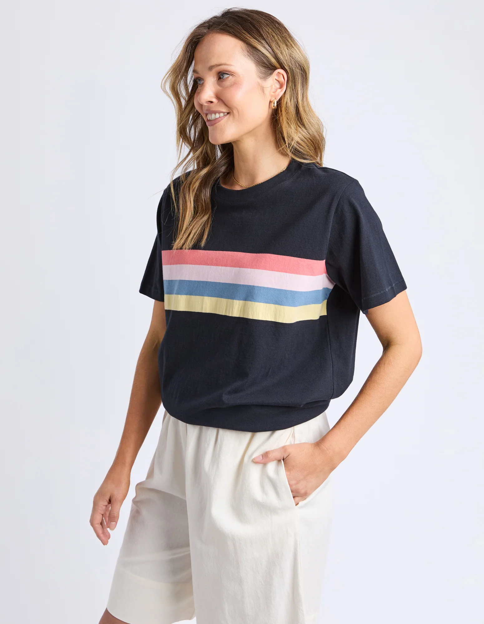 Terra Tee Black - Image 10