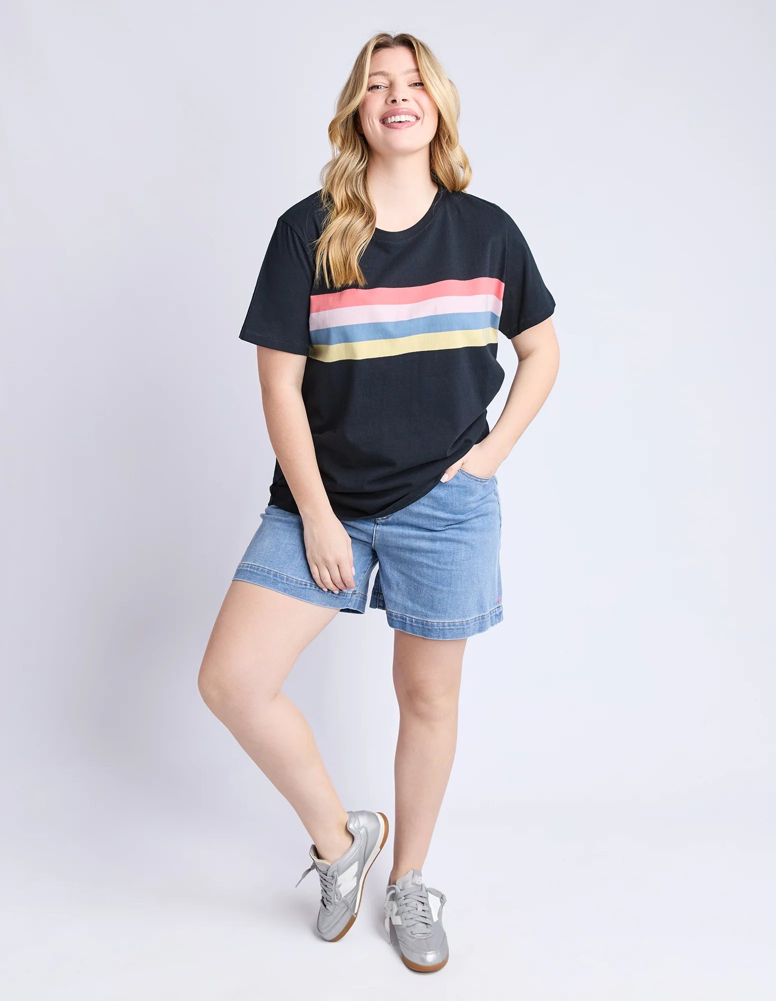 Terra Tee Black - Image 3