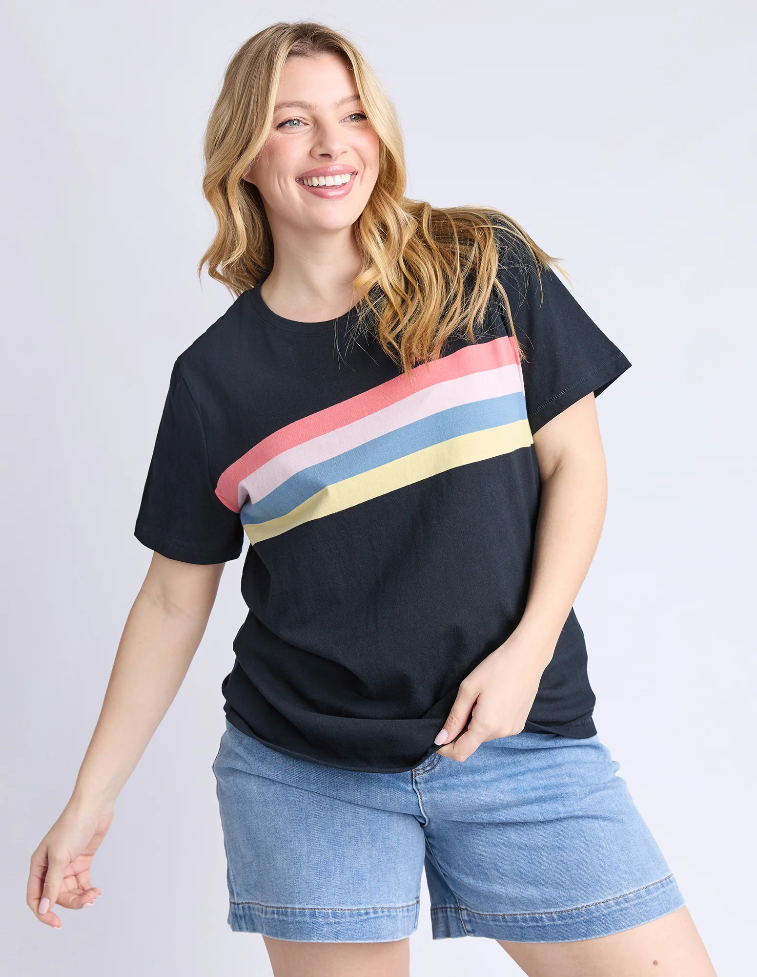 Terra Tee Black - Image 5