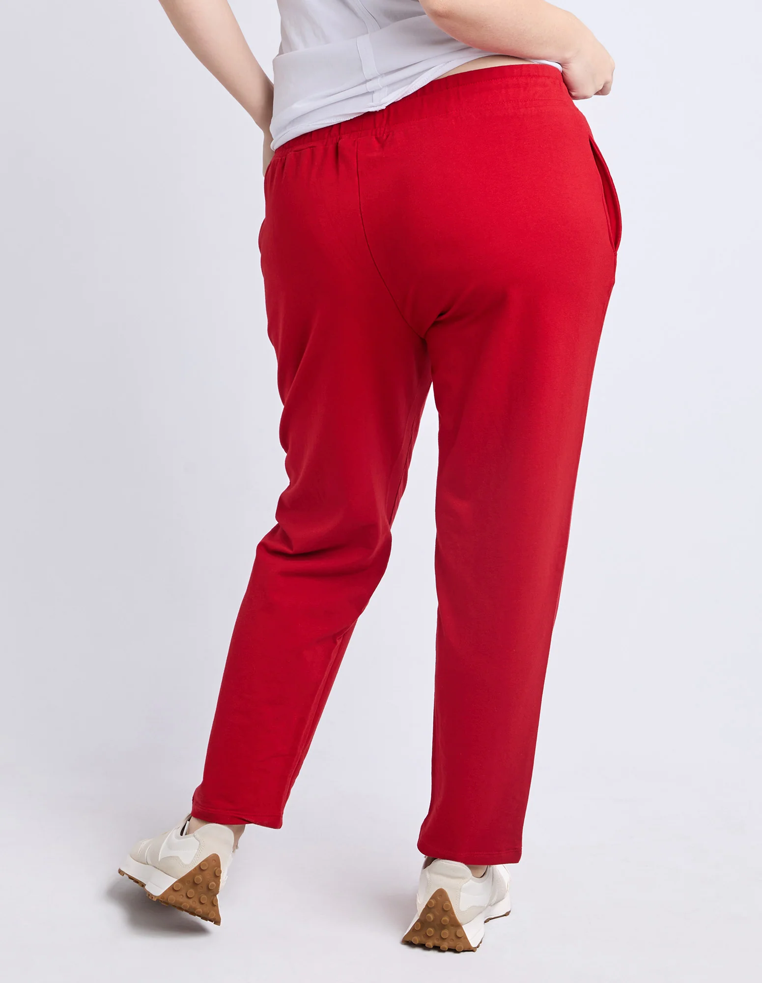 The Lobby Pant Cranberry - Image 5