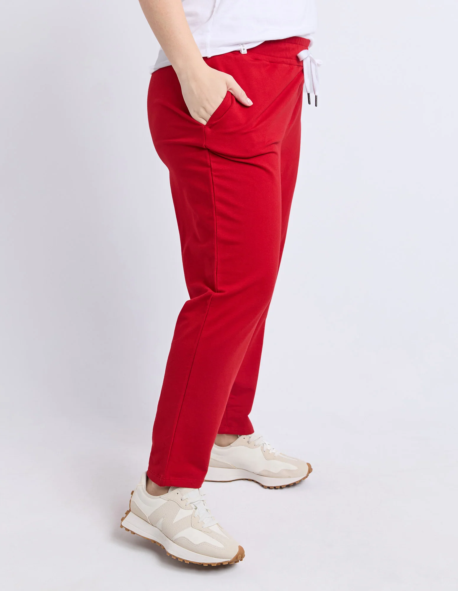 The Lobby Pant Cranberry - Image 6