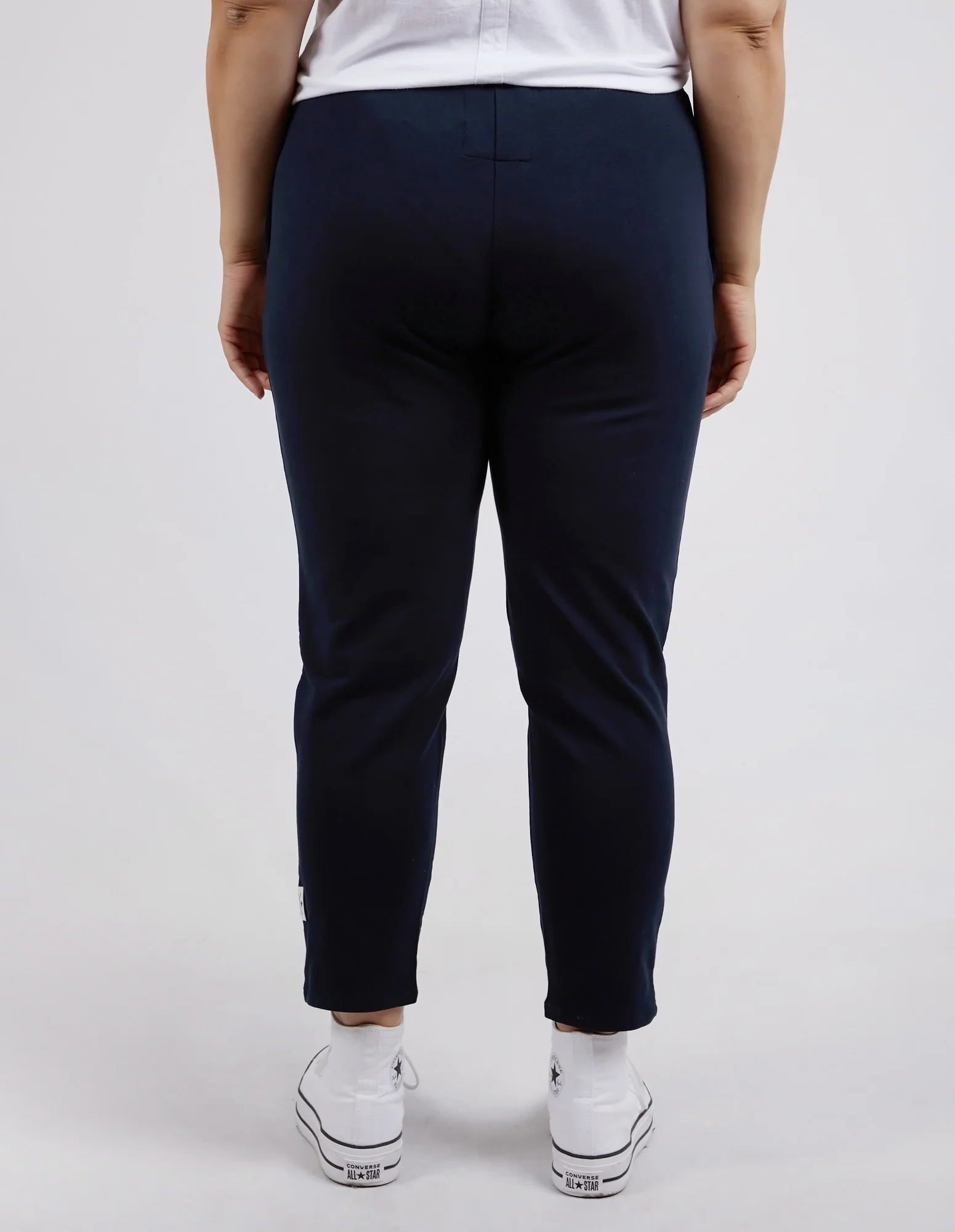 The Lobby Pant Navy - Image 10