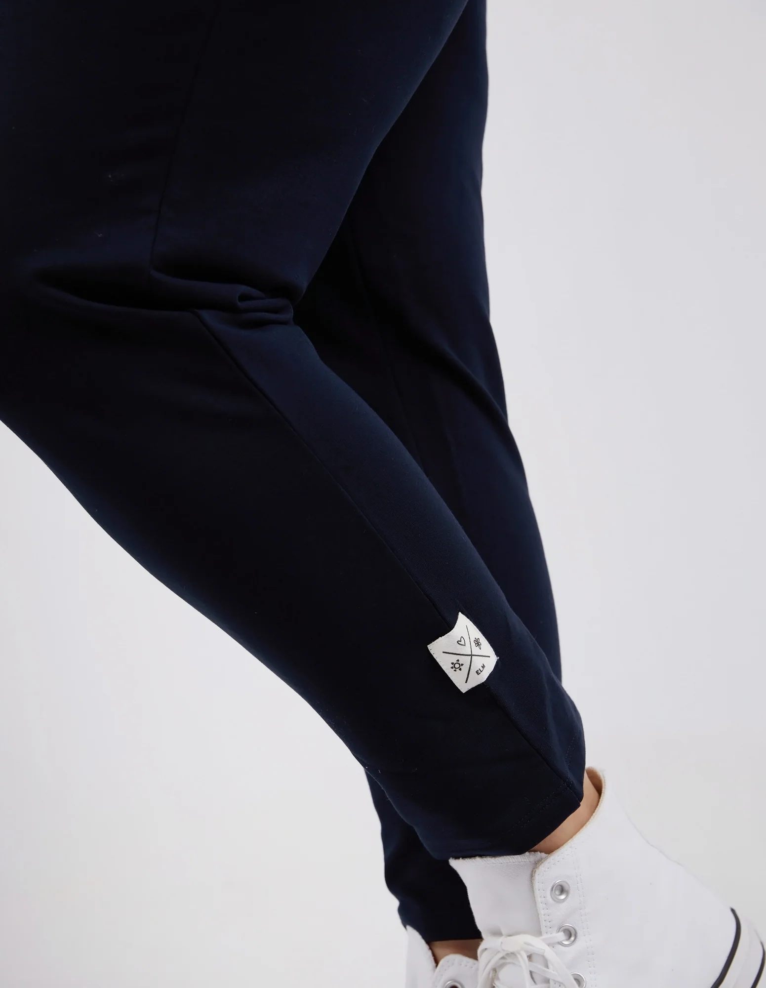The Lobby Pant Navy - Image 6