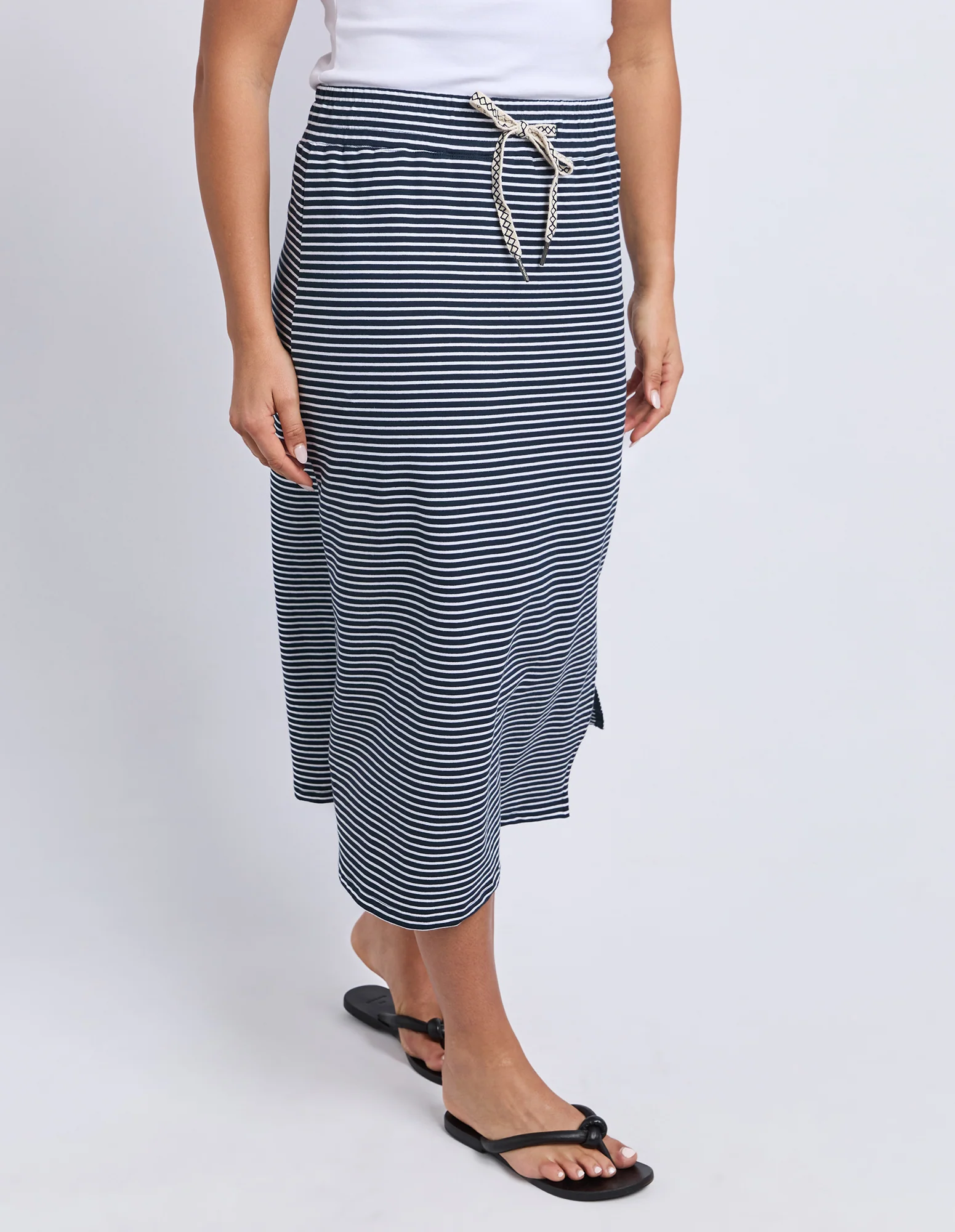 Travel Skirt Navy & White Stripe - Image 9