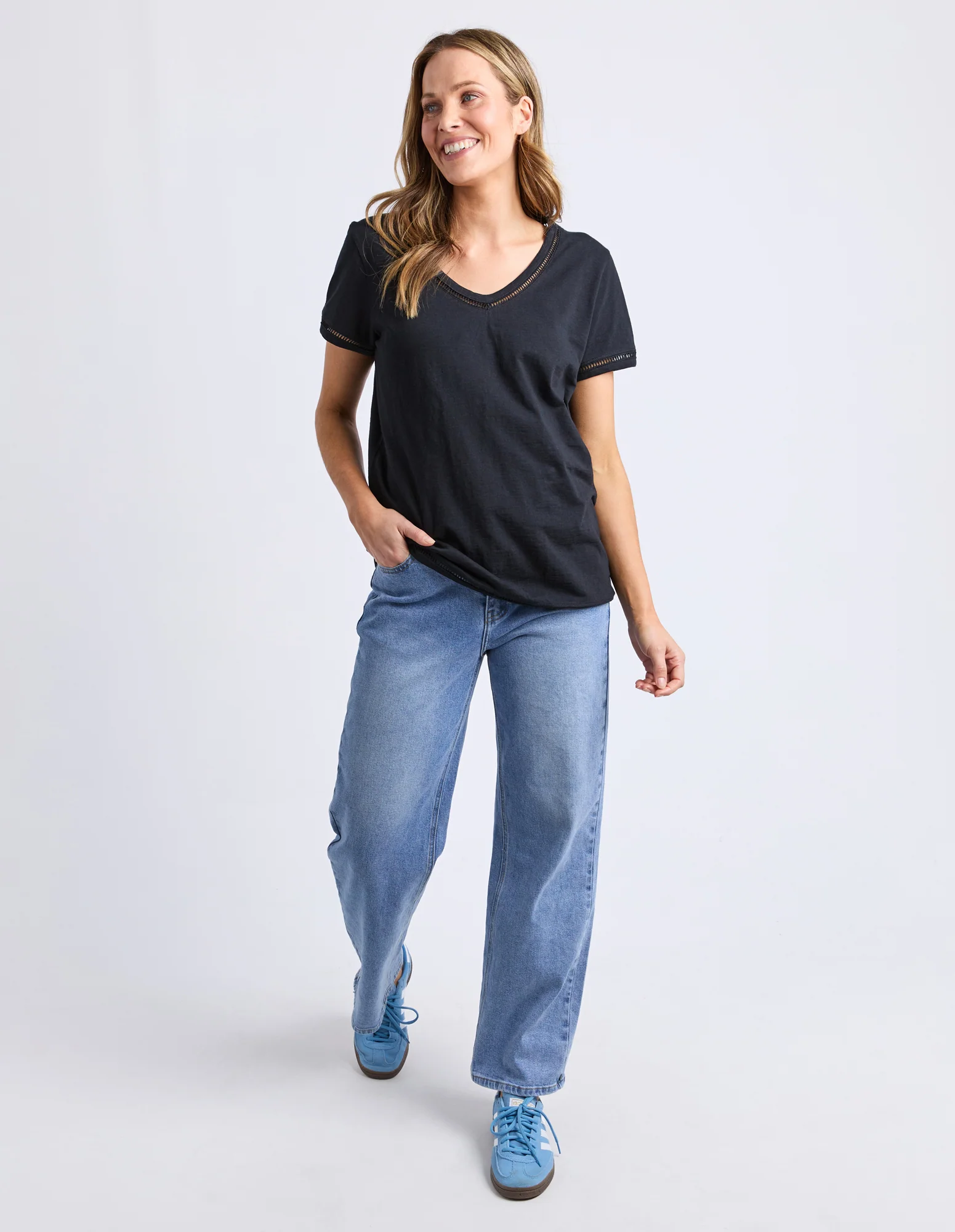 Victoria Short Sleeve Tee Black - Image 2